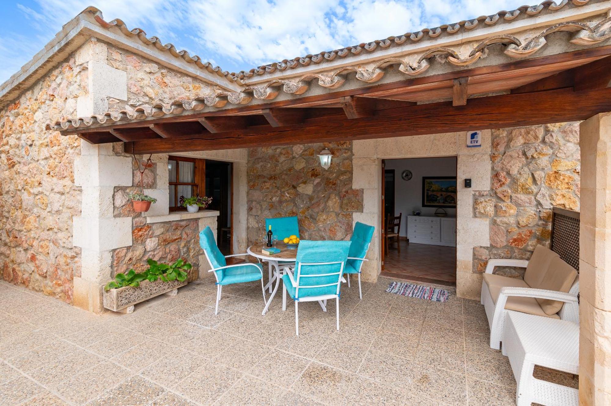Villa Colonya Jaume-3 Bedrooms, Private Pool Near *