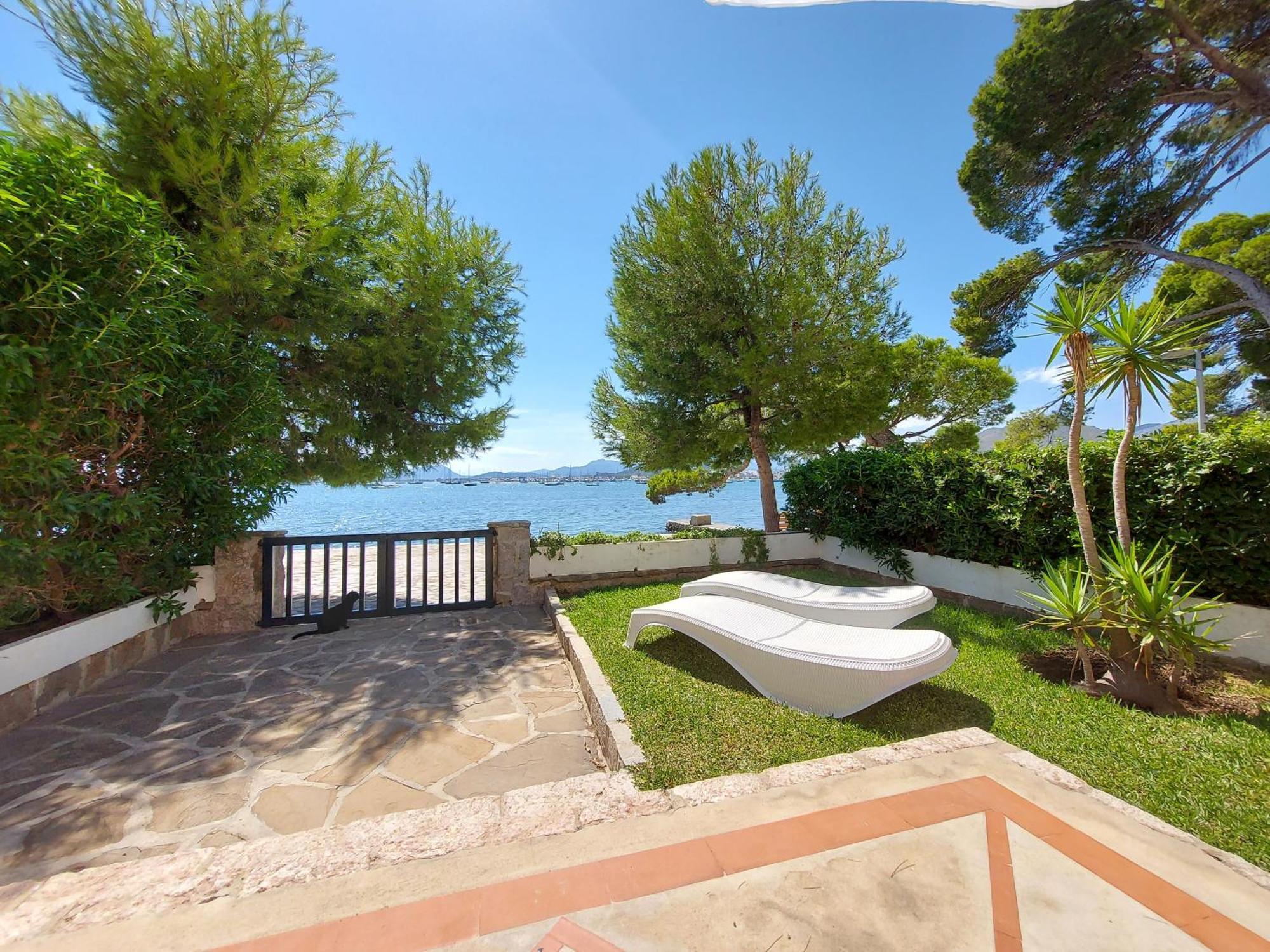 Casa Faro: Beachfront Ground Floor Retreat With Sea Views Pollenca