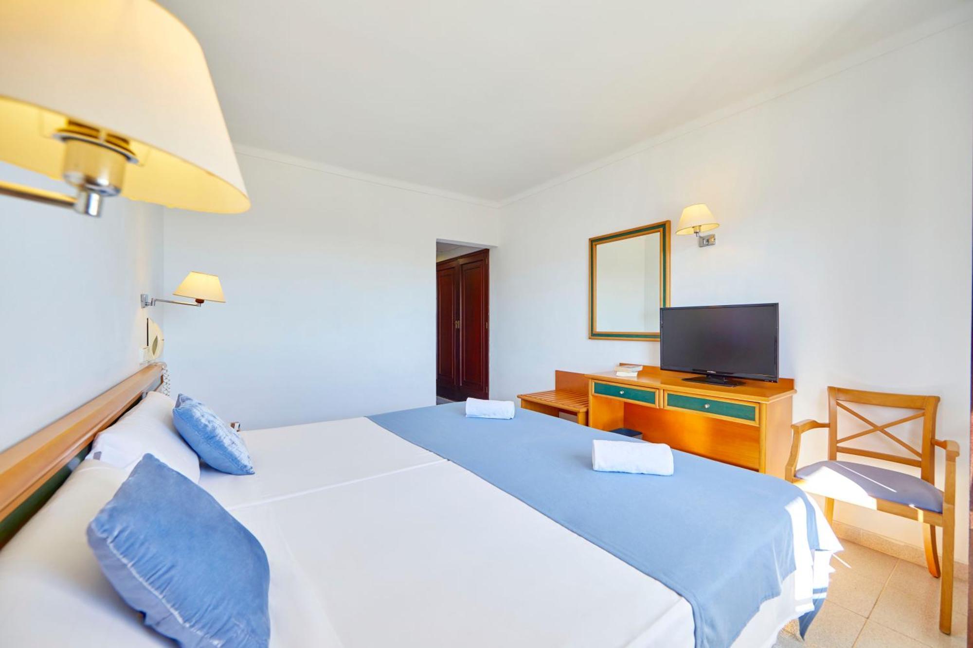 Gavimar Cala Gran Hotel&apartments 3*