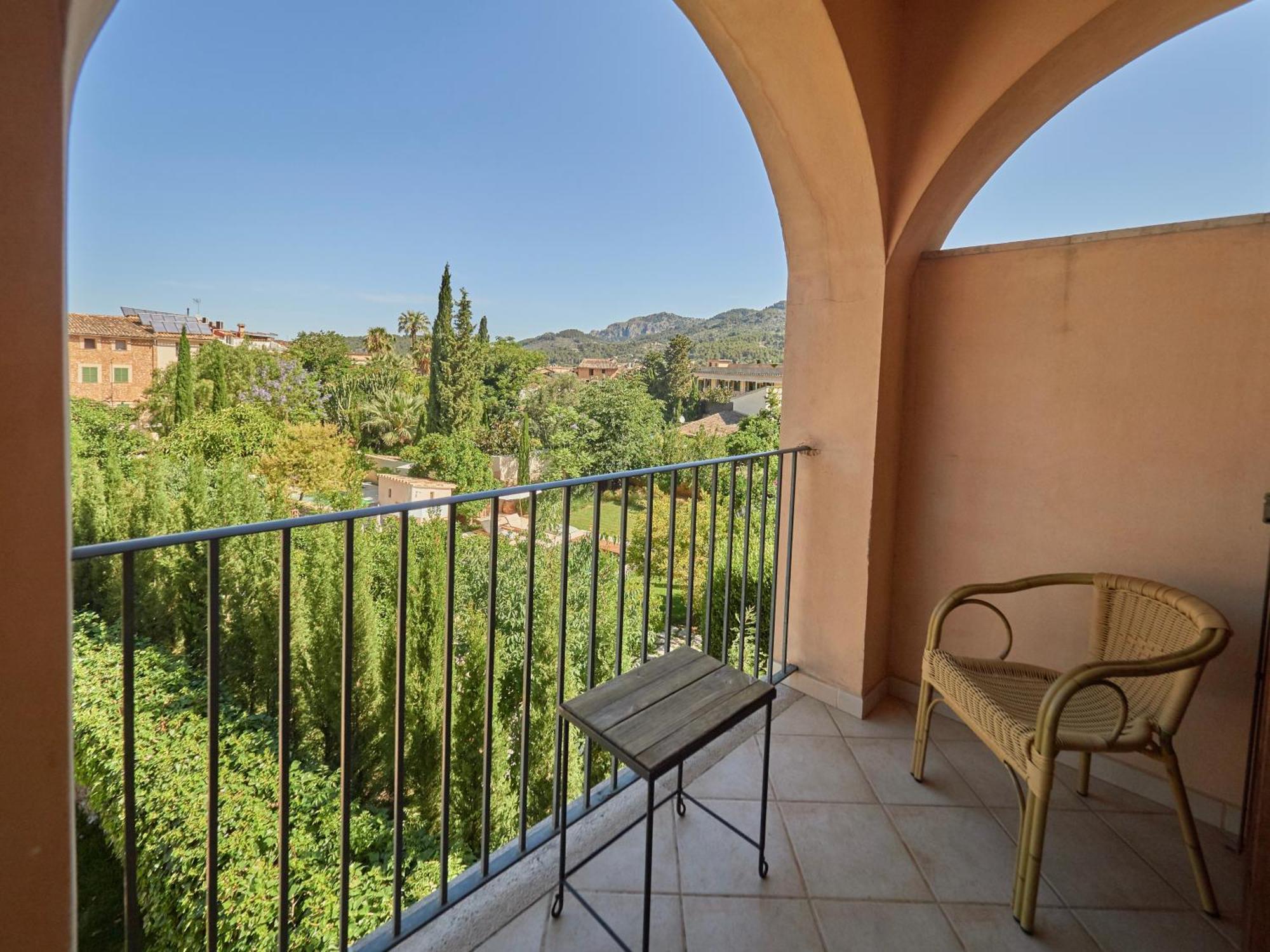Hotel Ca'l Bisbe 4*