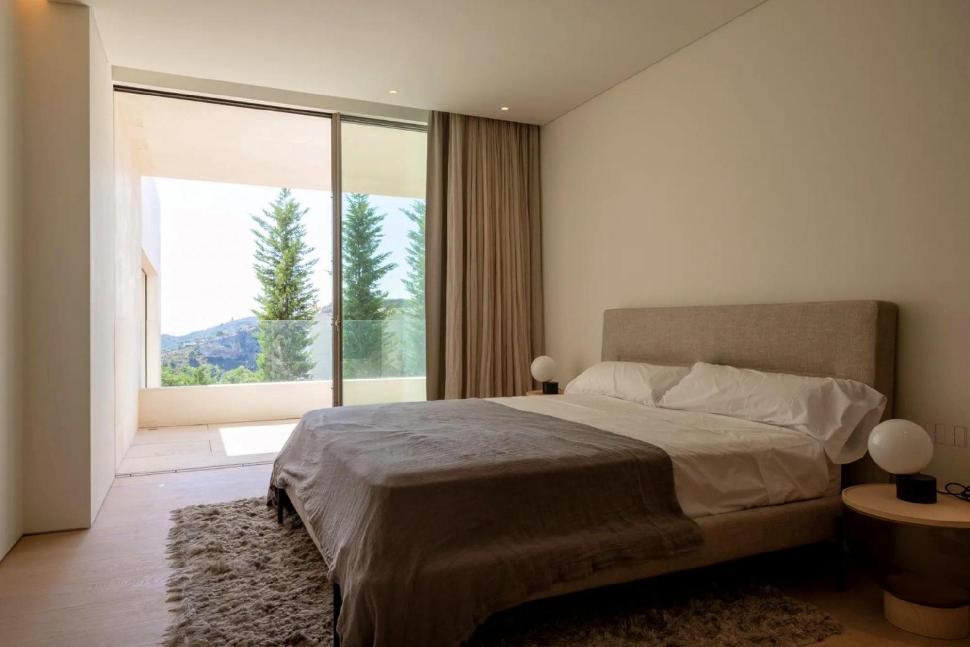 Breathtaking Triniatro With Amazing Views Villa