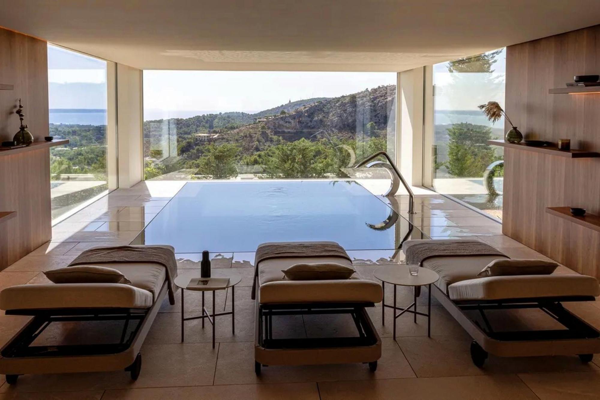 Villa Breathtaking Triniatro With Amazing Views *