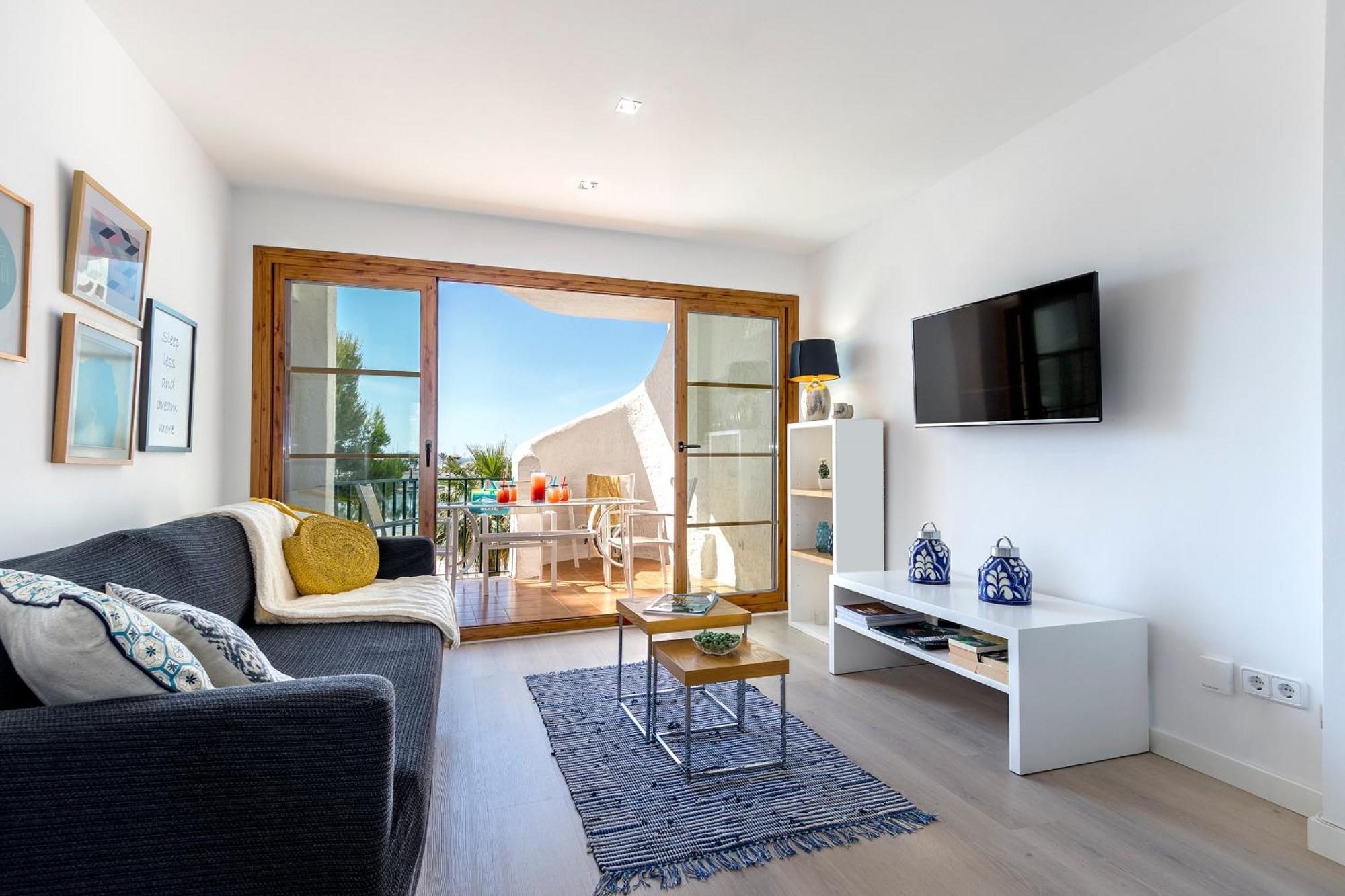 Apartment 1st Line Alcudia *