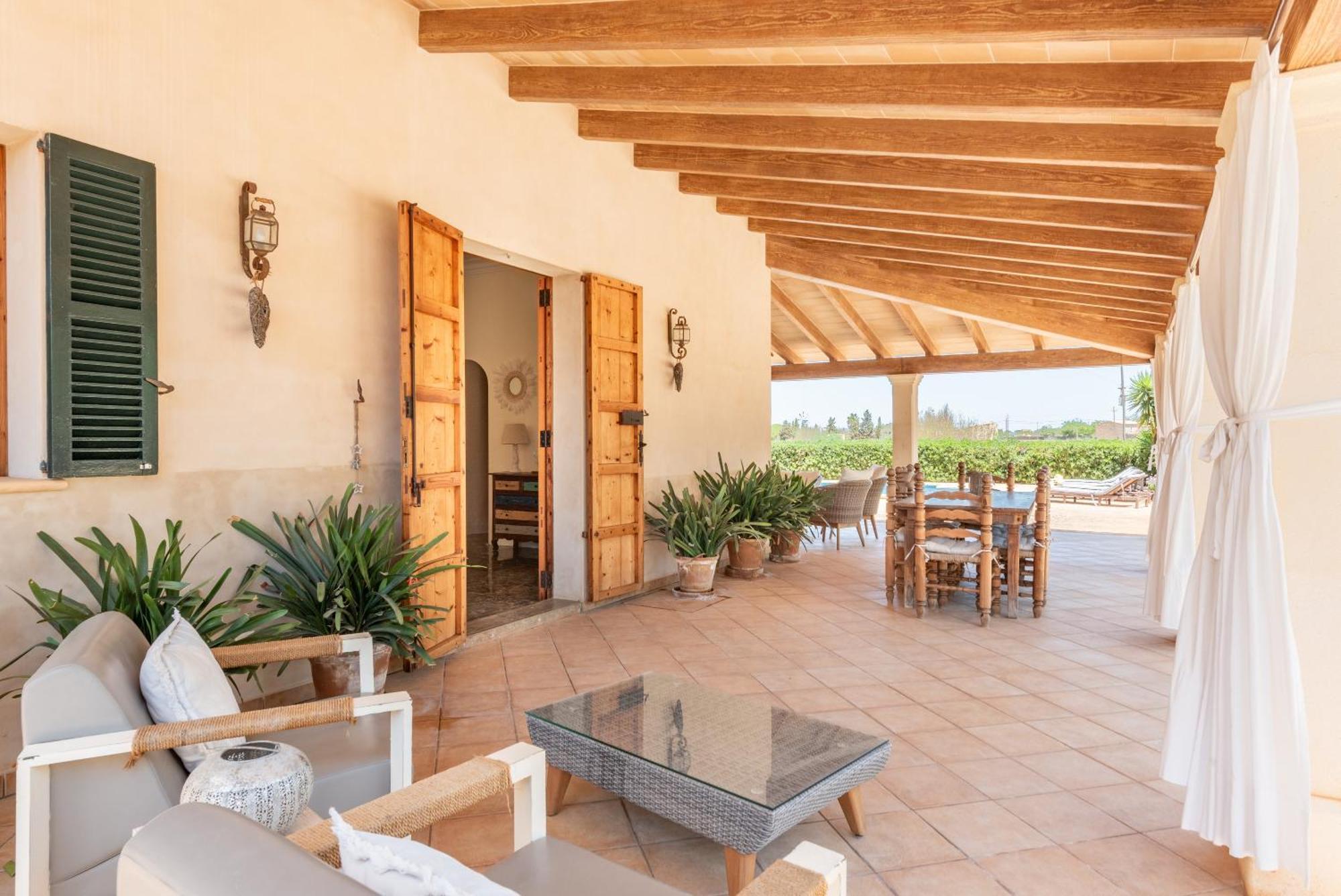 Xuri Holiday home