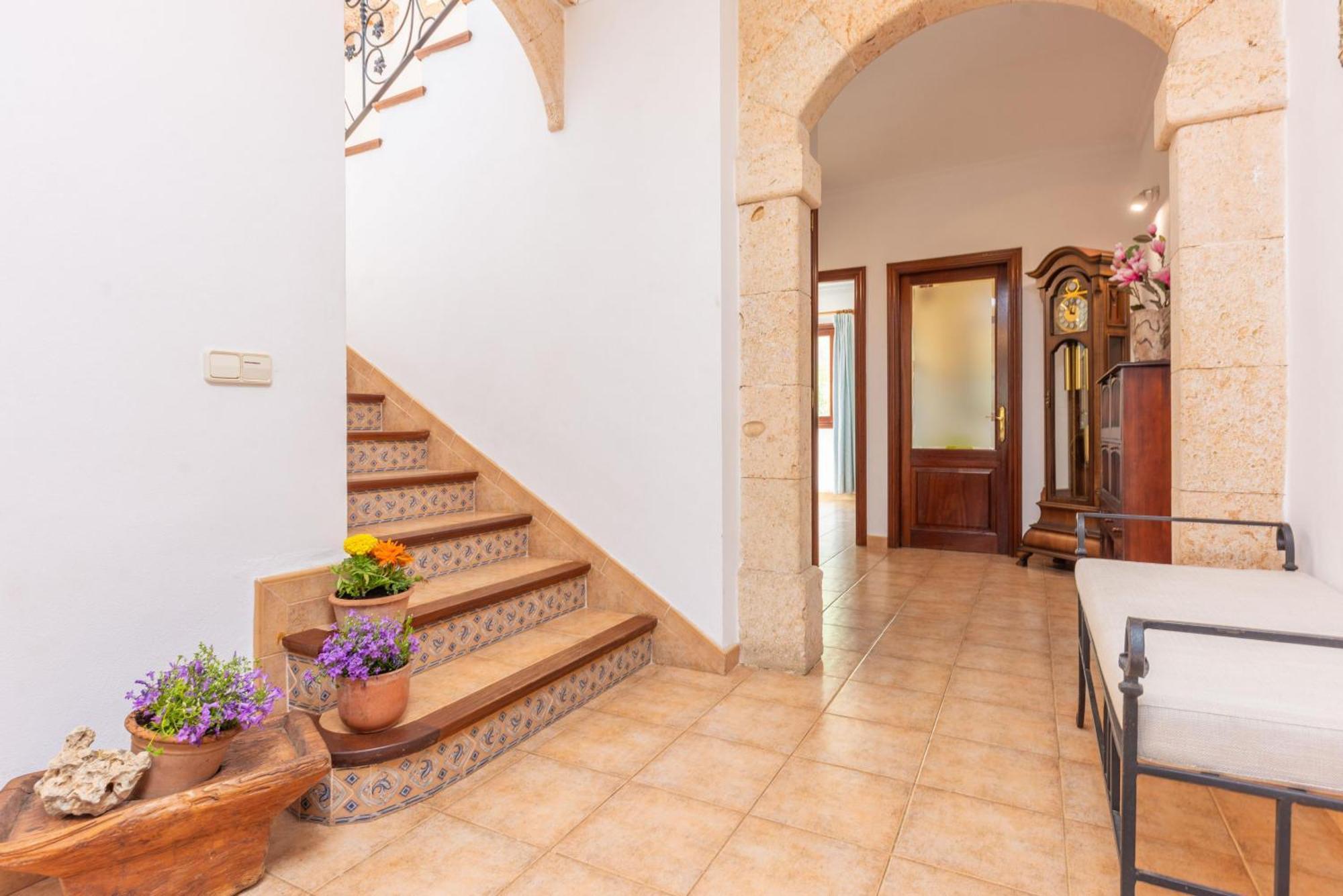 Son Monjo Villa