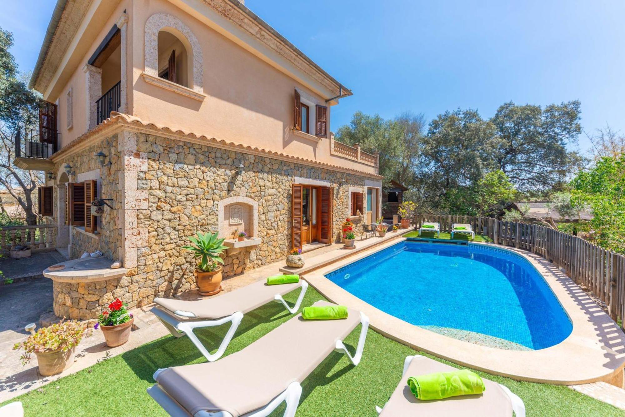 Son Monjo Villa