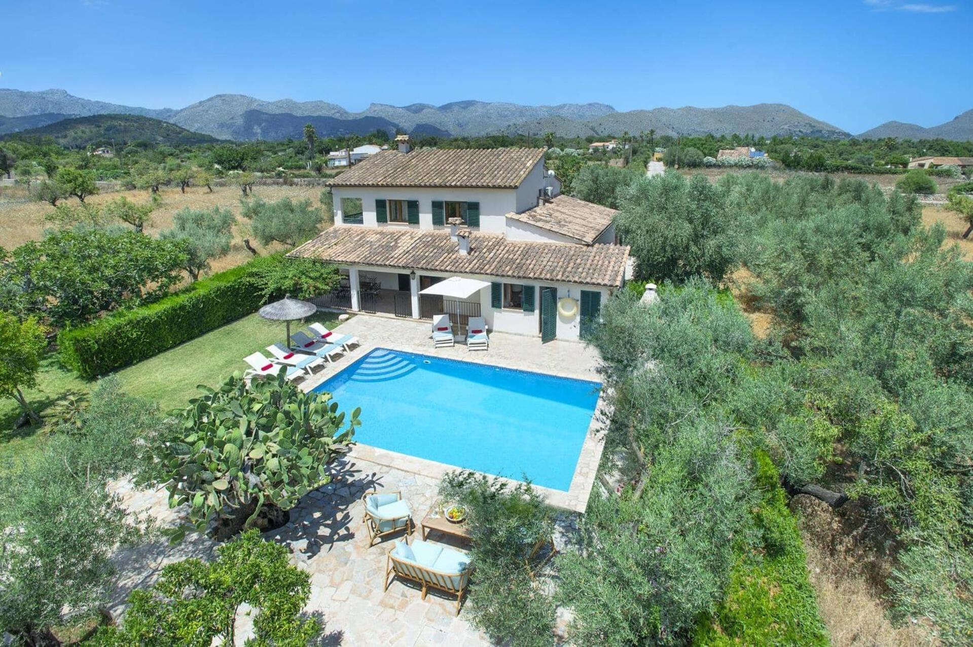 Villa La Vinya Gran By *