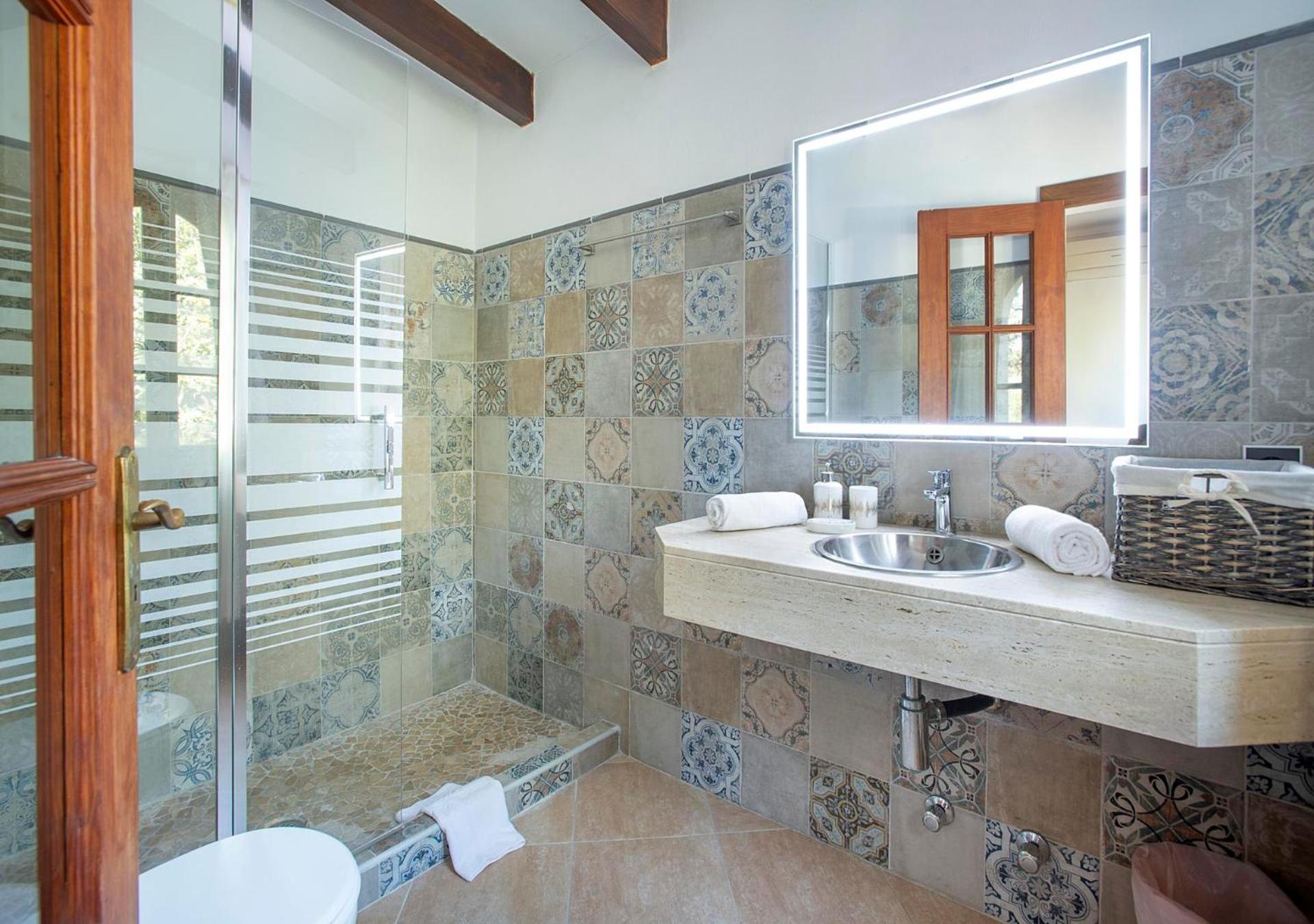 Pontarro By Vintage Travel * Pollenca