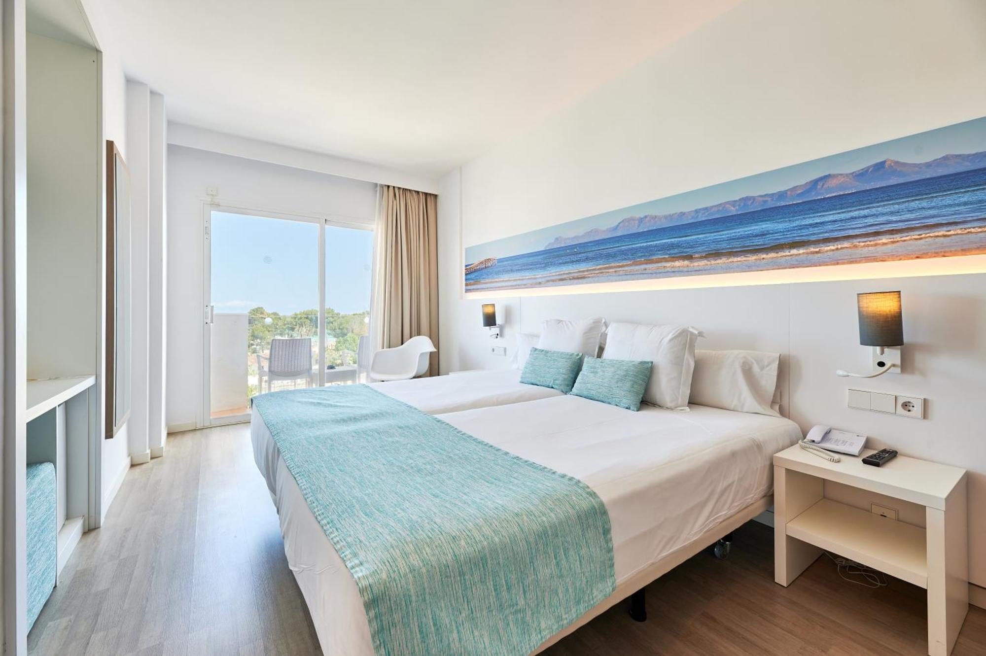 Aluasun Continental Park & Apartahotel 4*