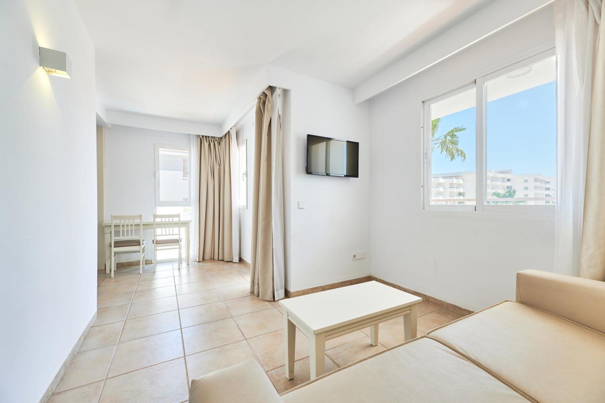 Aluasun Continental Park & Apartahotel Playa de Muro (Mallorca)