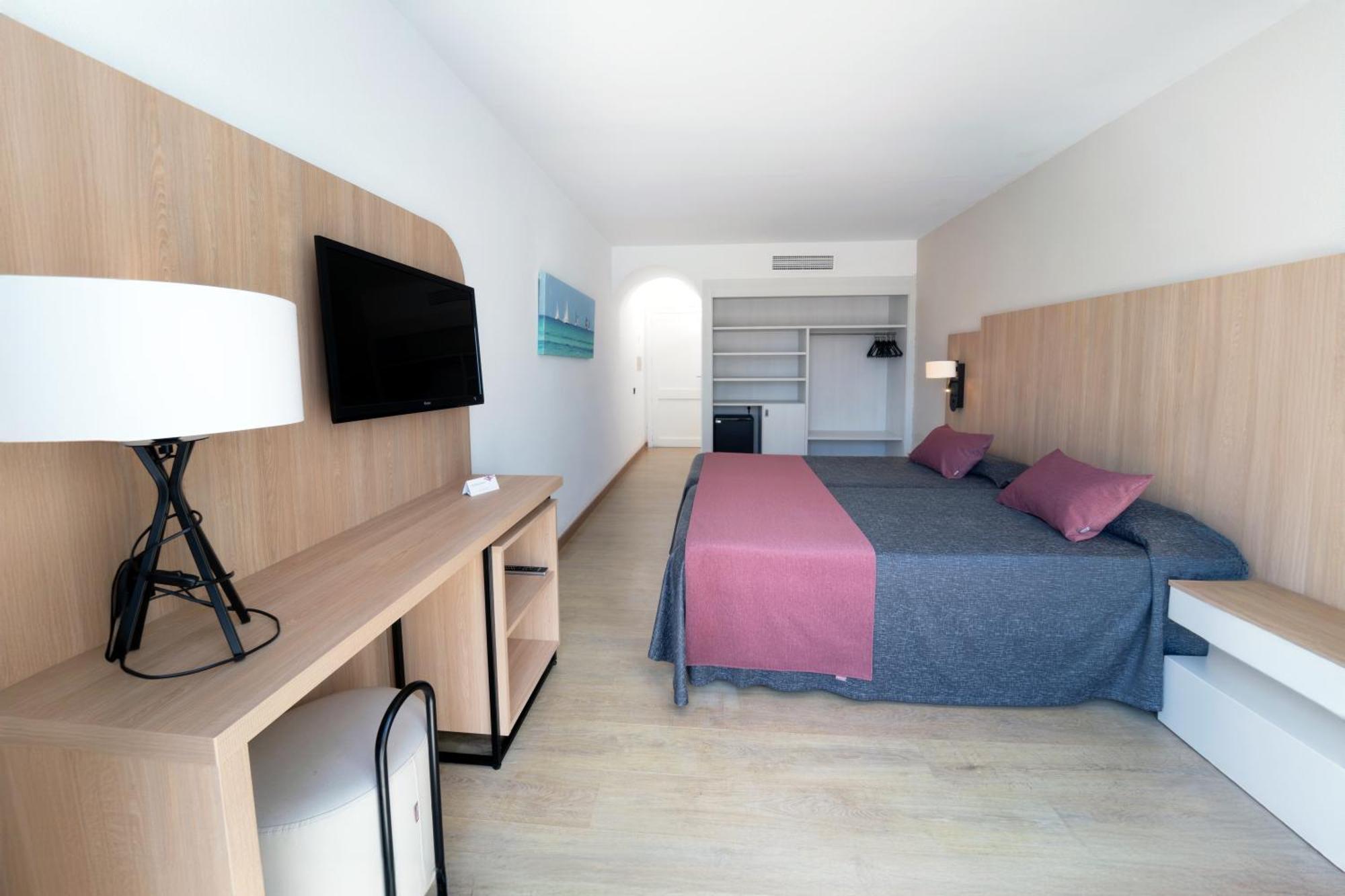 Calimera Fido Gardens 4*