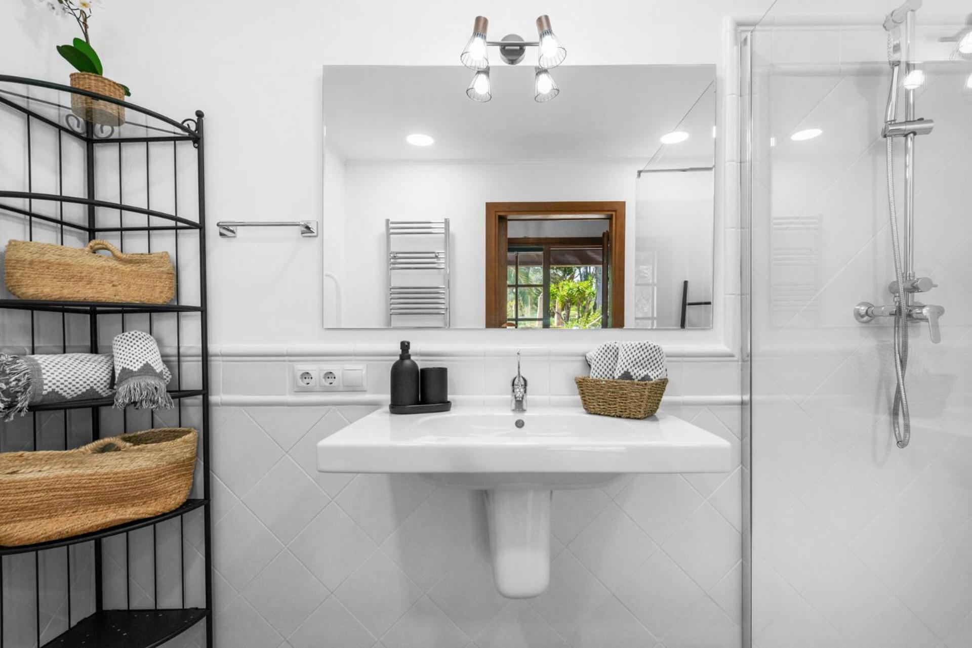 Villa Especial El Pino Mallorca En Esporles