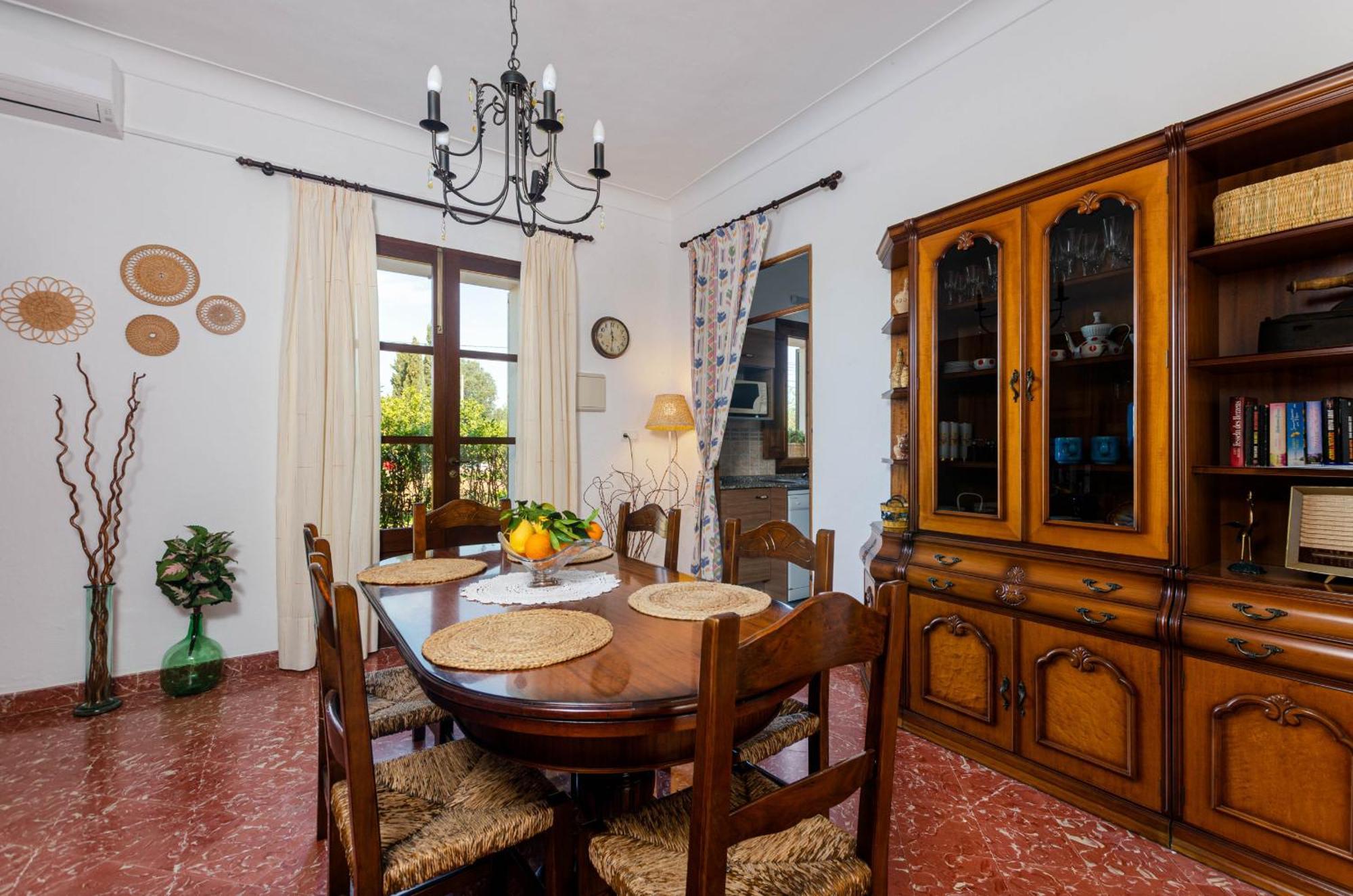 Yourhouse Galeri Villa