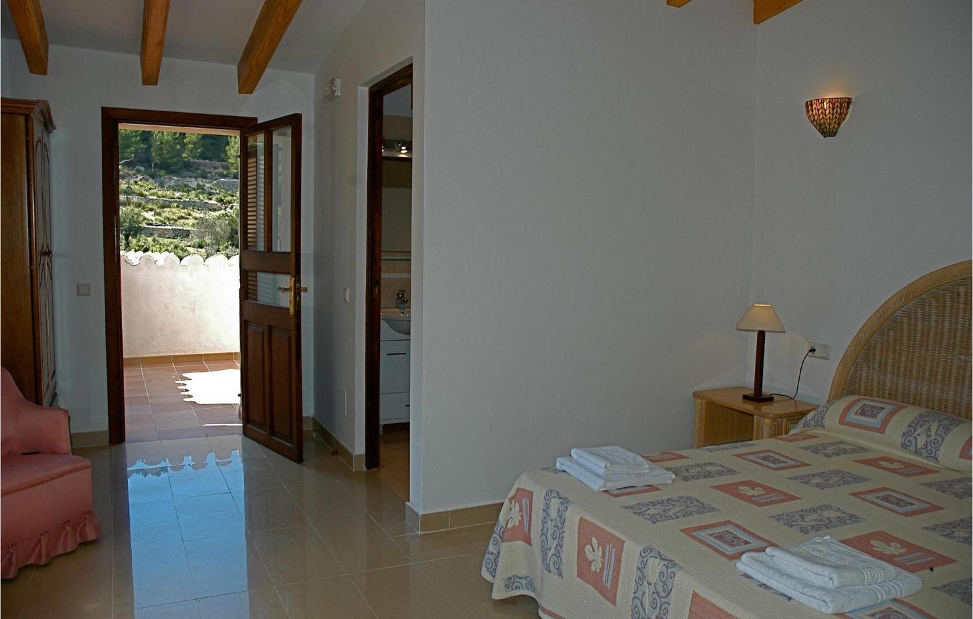 Сasa de vacaciones 6 Bedroom Amazing In Estellencs Estellencs (Estellenchs)
