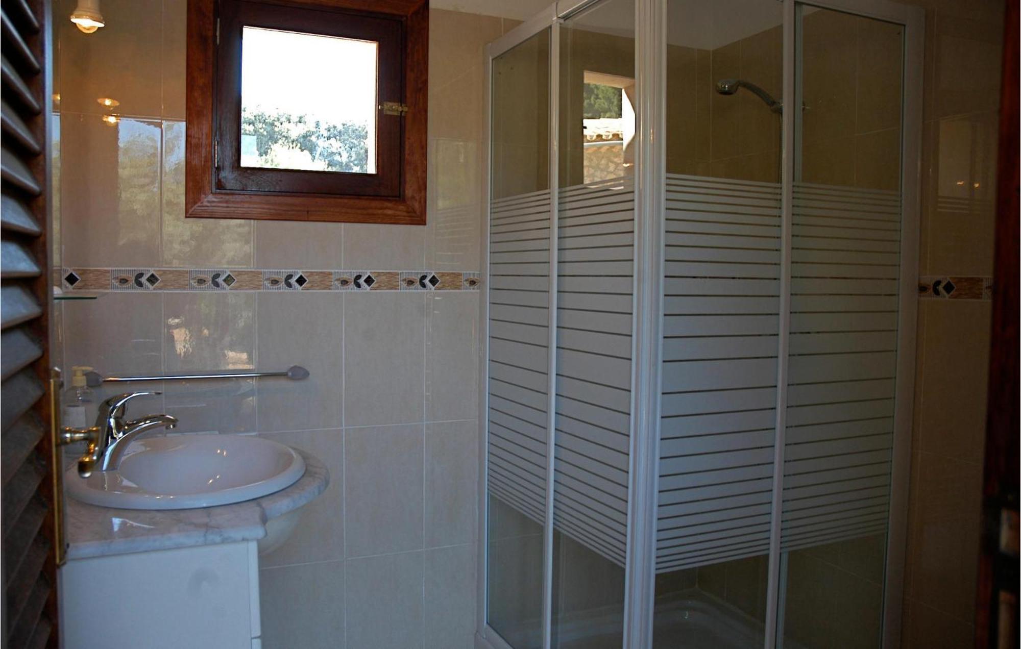 Сasa de vacaciones 6 Bedroom Amazing In Estellencs Estellencs (Estellenchs)