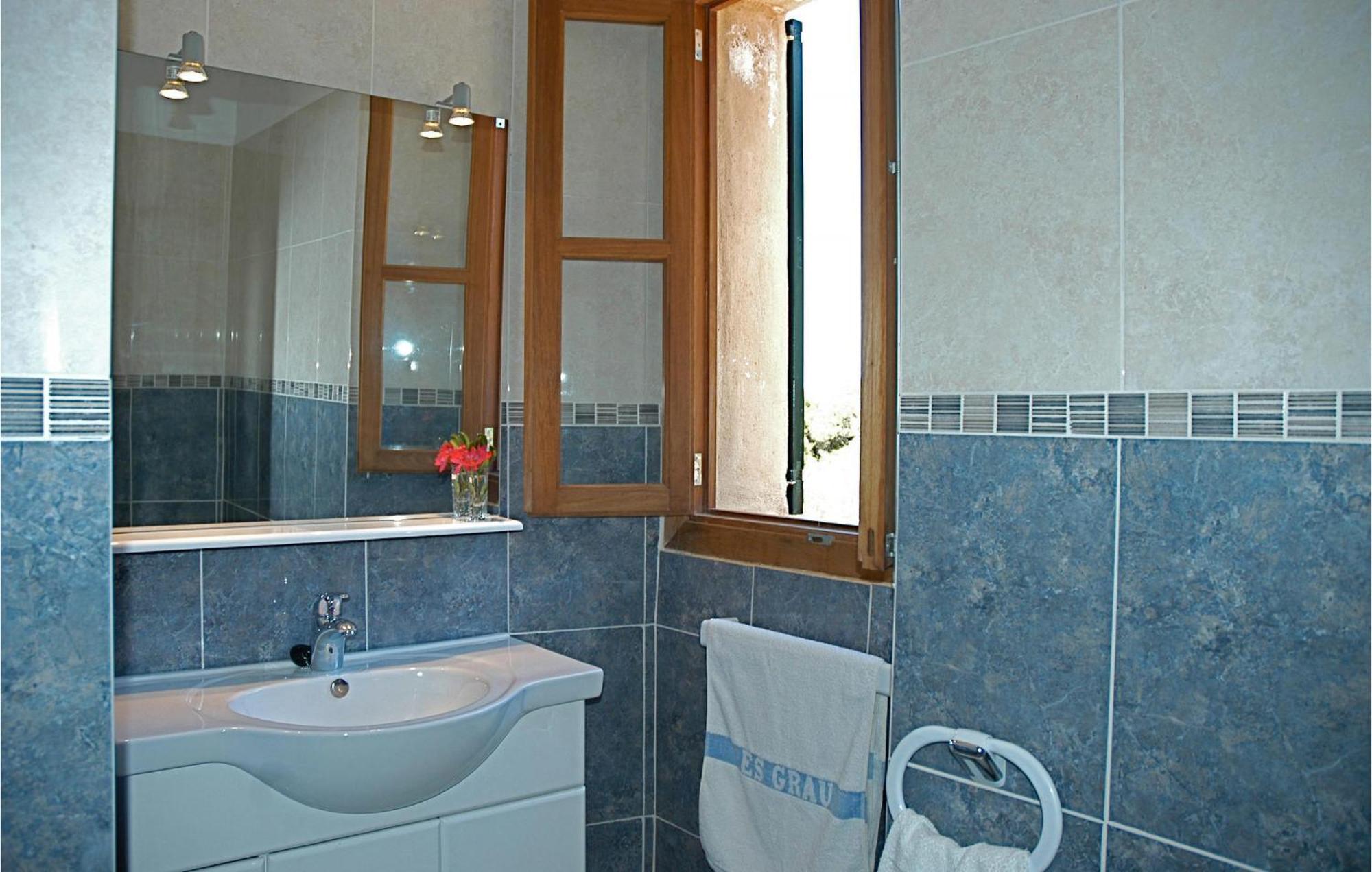 6 Bedroom Amazing In Estellencs *