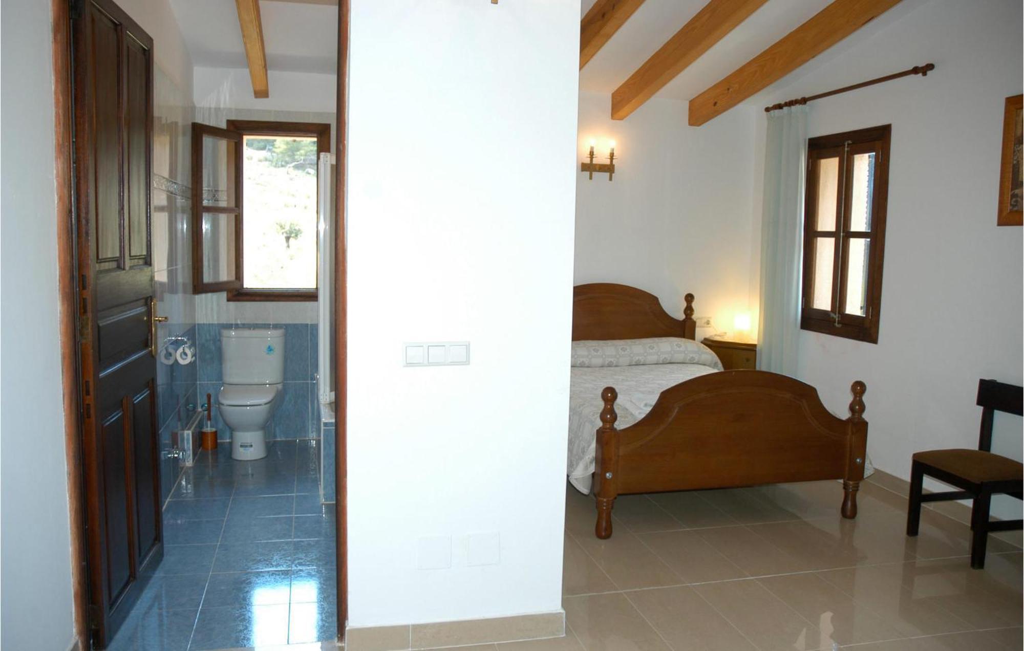 Сasa de vacaciones 6 Bedroom Amazing In Estellencs
