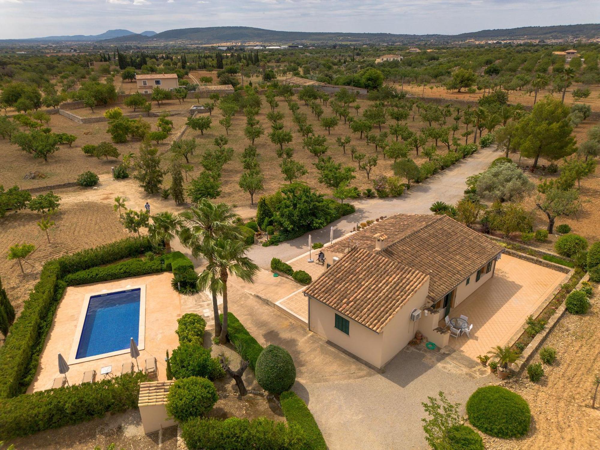 Villa Cas Frares Santa Maria del Cami (Mallorca)