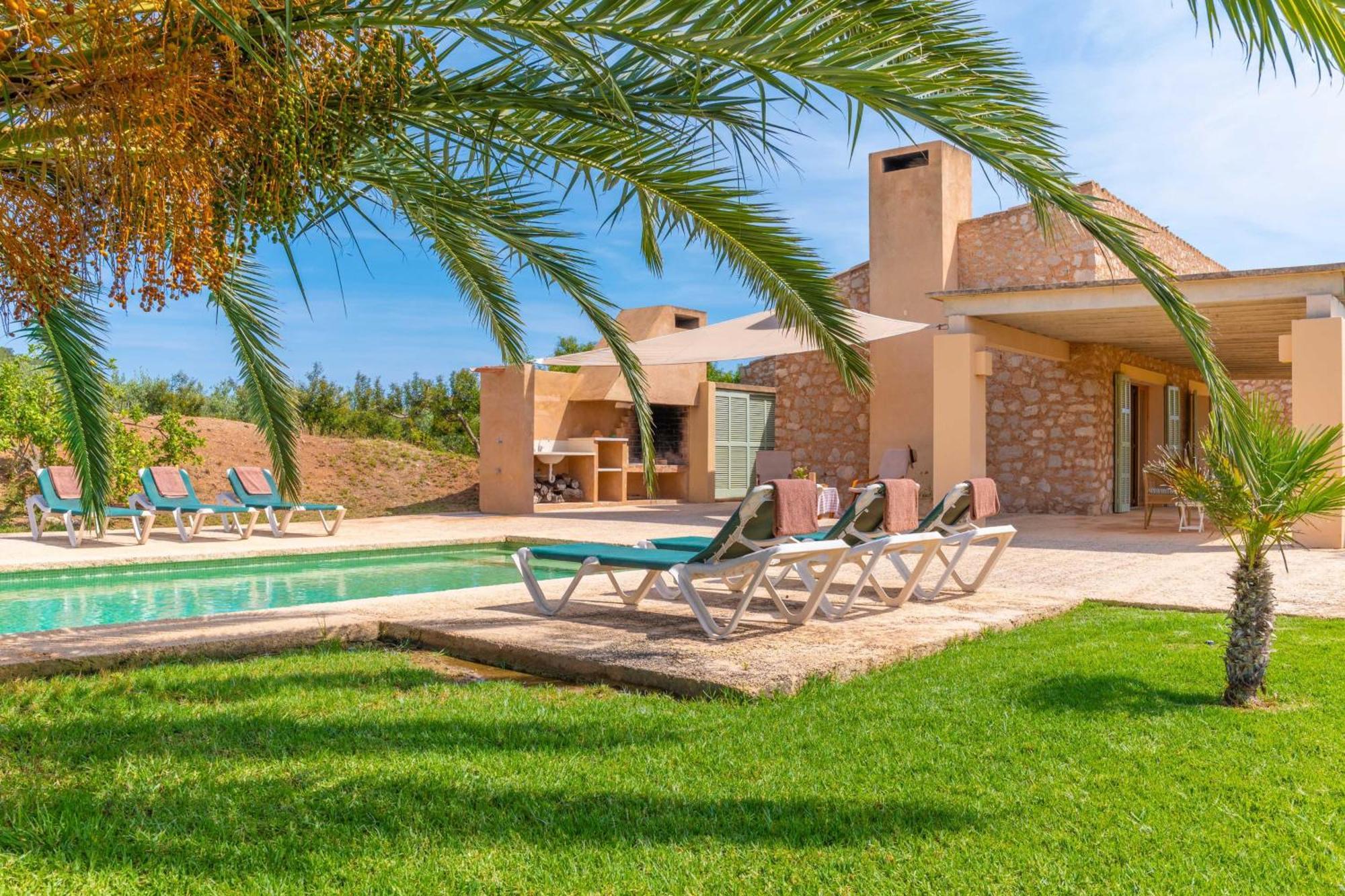 Son Floriana Villa