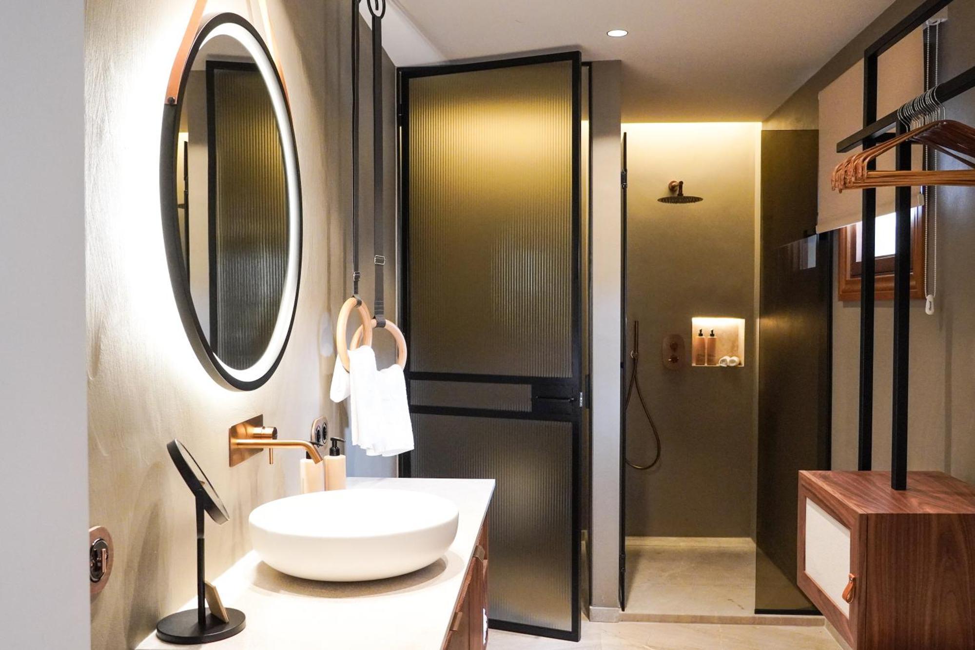 Juz De Yartan Art - Adults Only Hotel 4*
