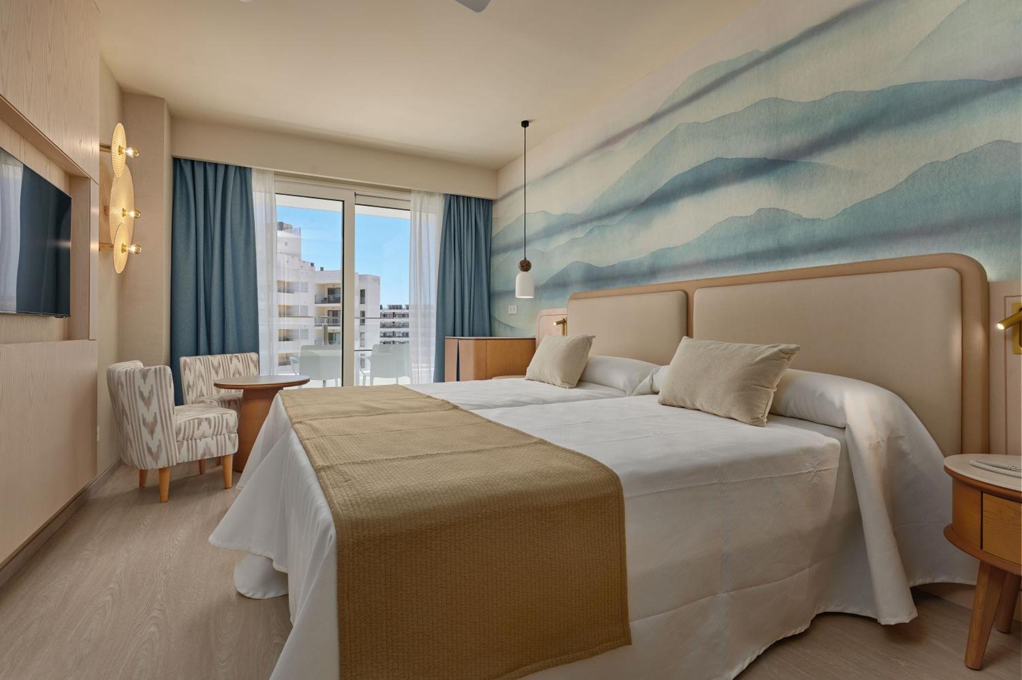 Hipotels Flamenco Hotel 4*