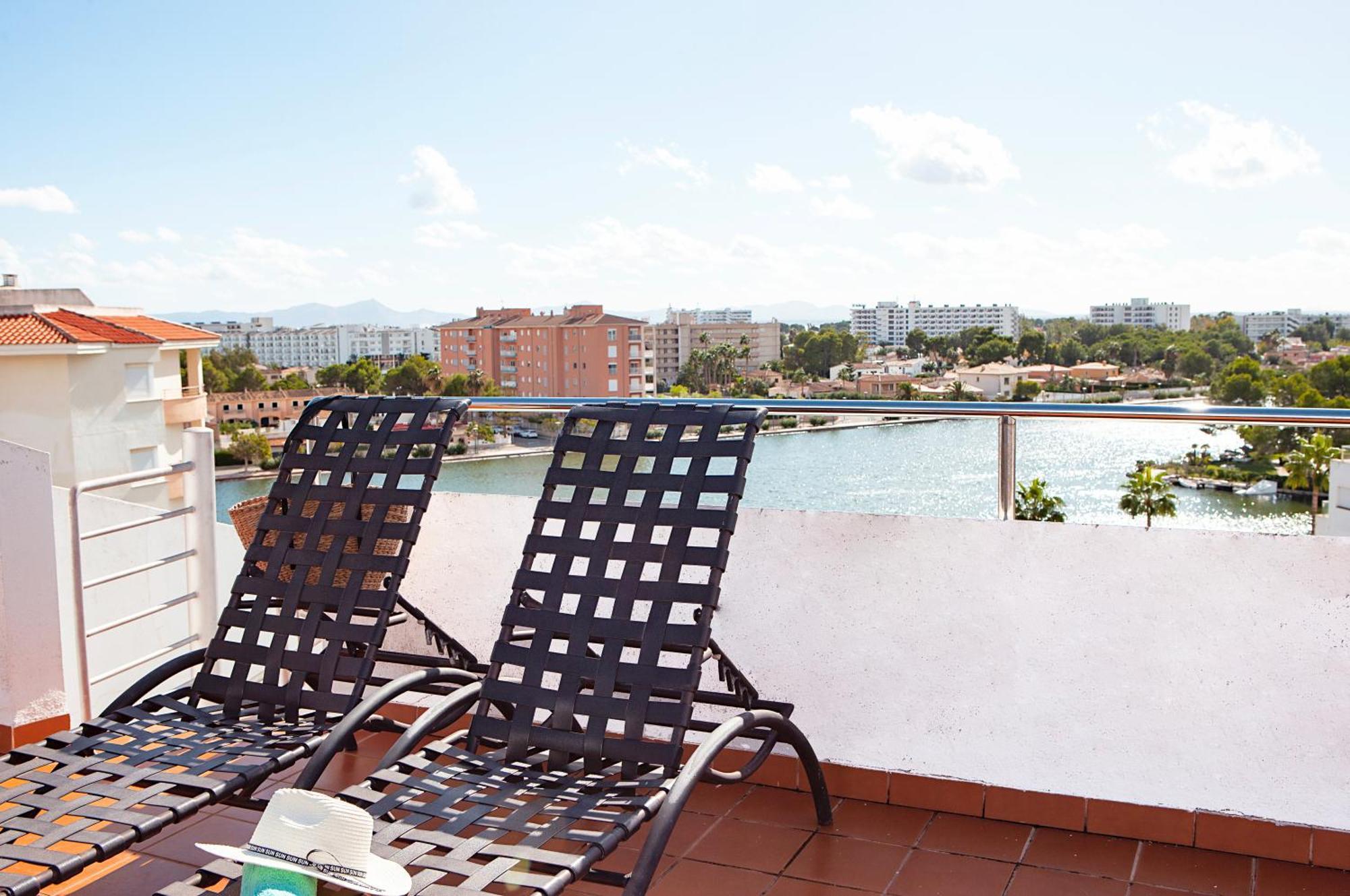 Ona Garden Apartahotel