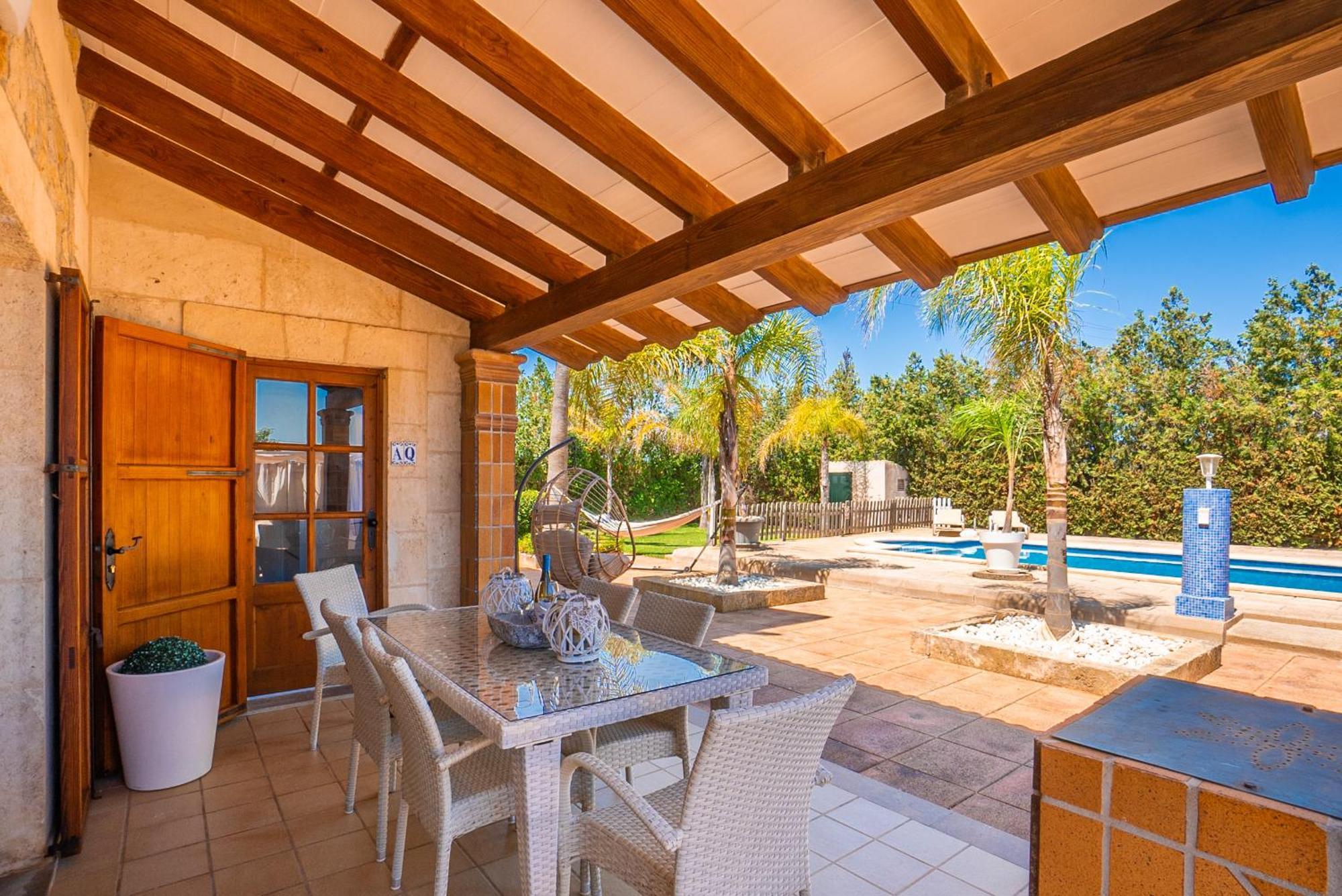 Agueda Villa