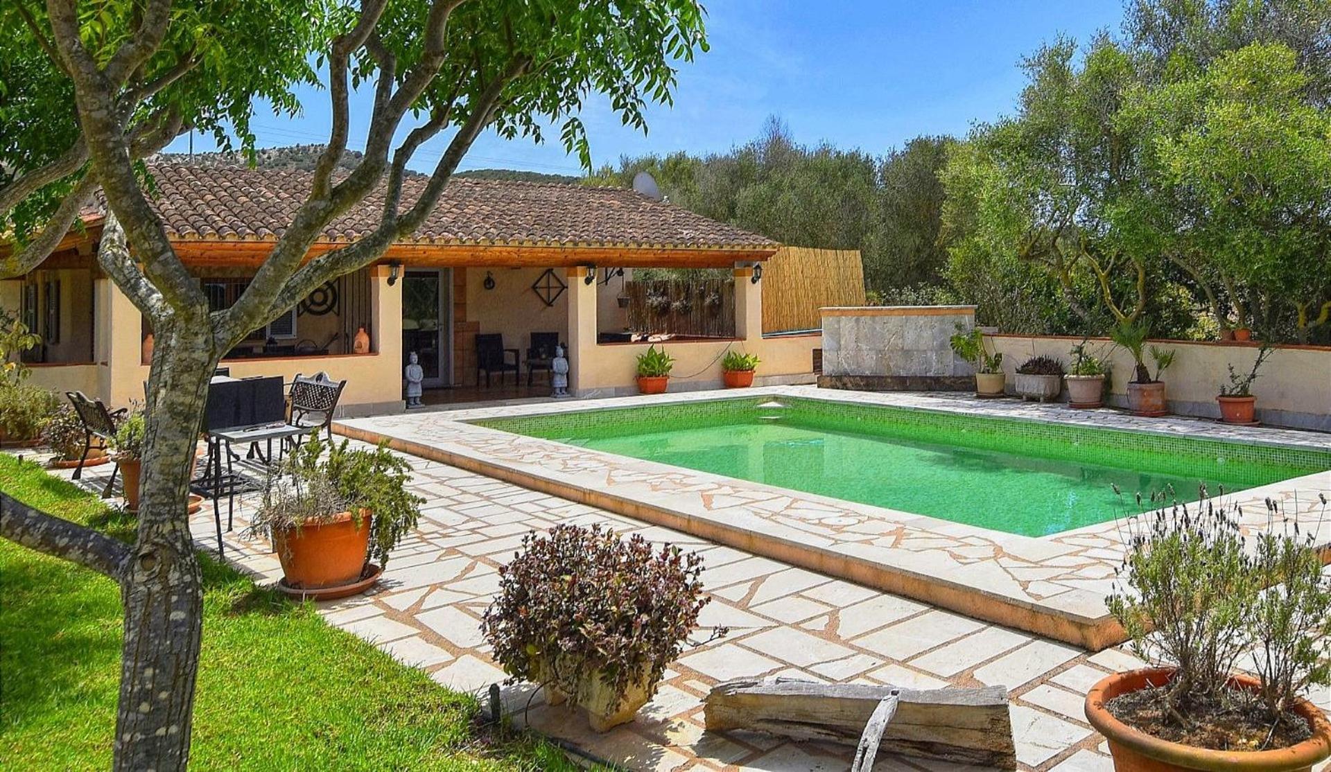 Villa Son Cladera *