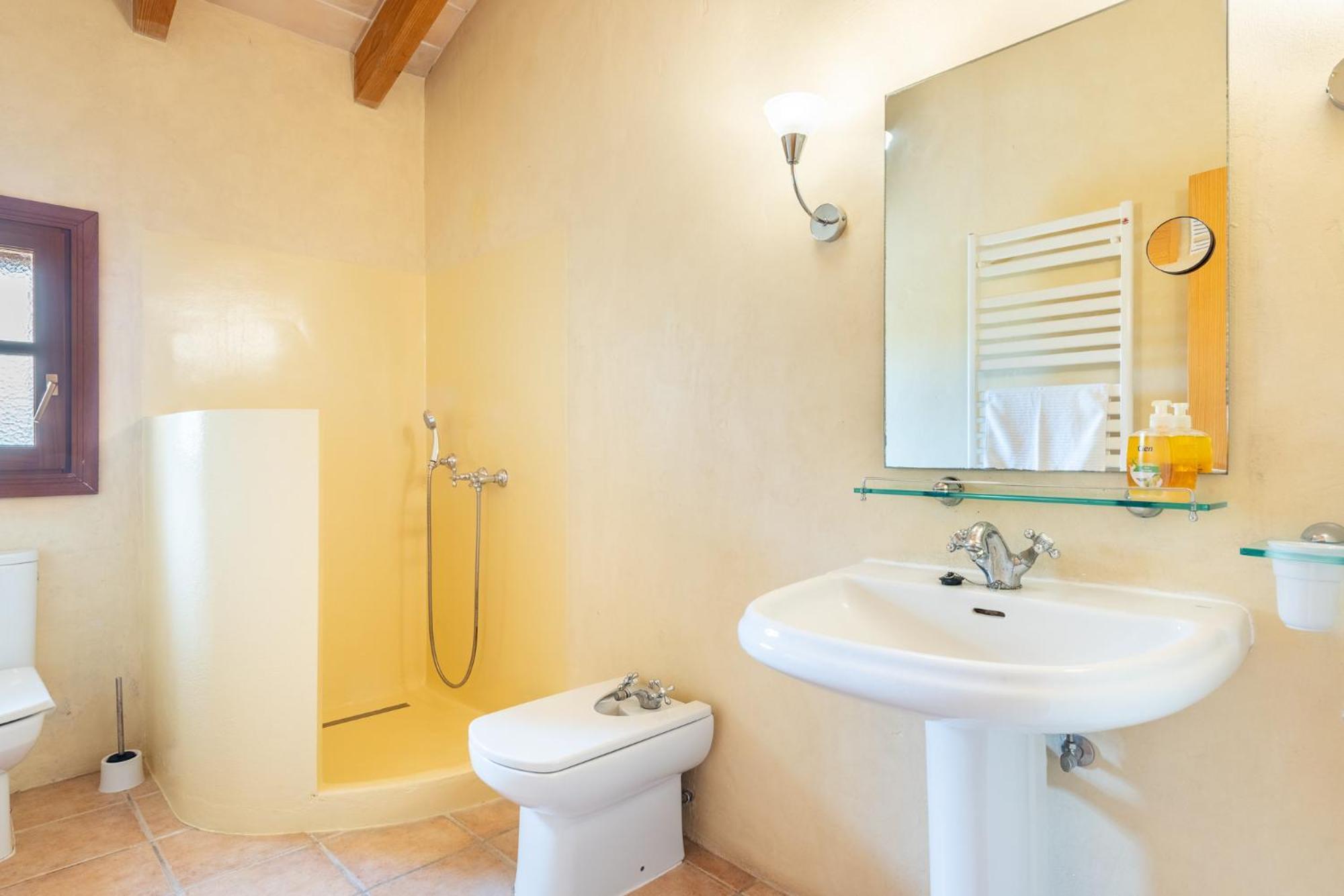 Villa Raull By Mallorca House Rent *