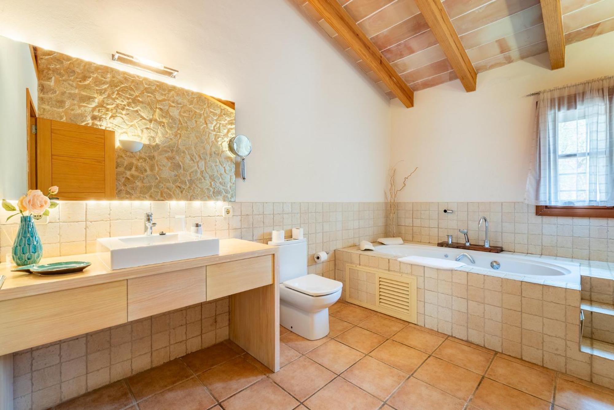 Villa Raull By Mallorca House Rent