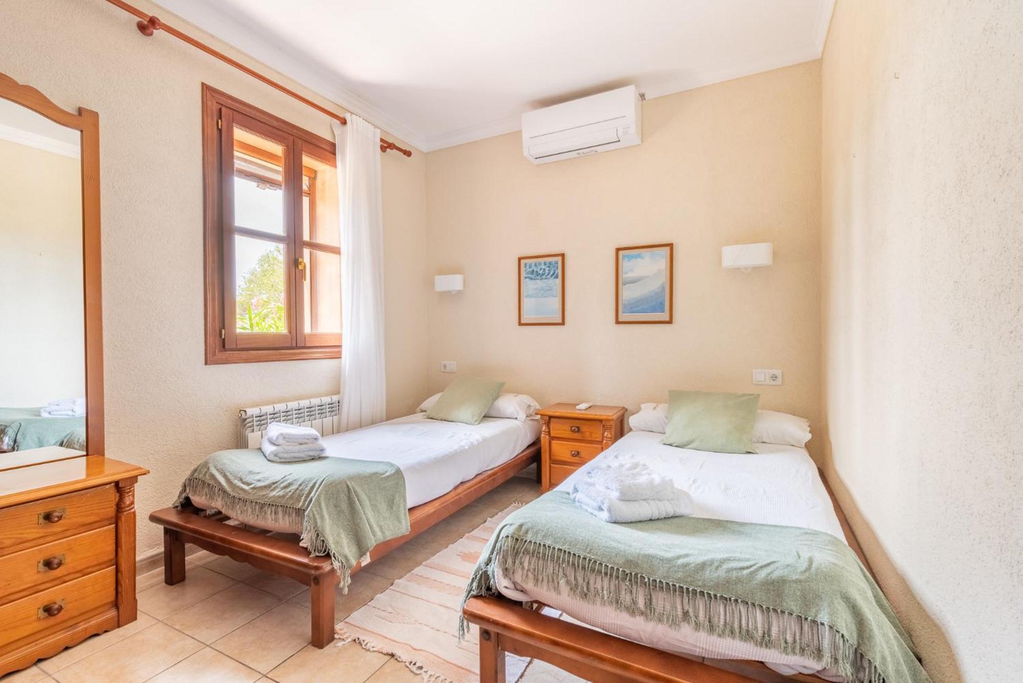 Villa Raull By Mallorca House Rent *