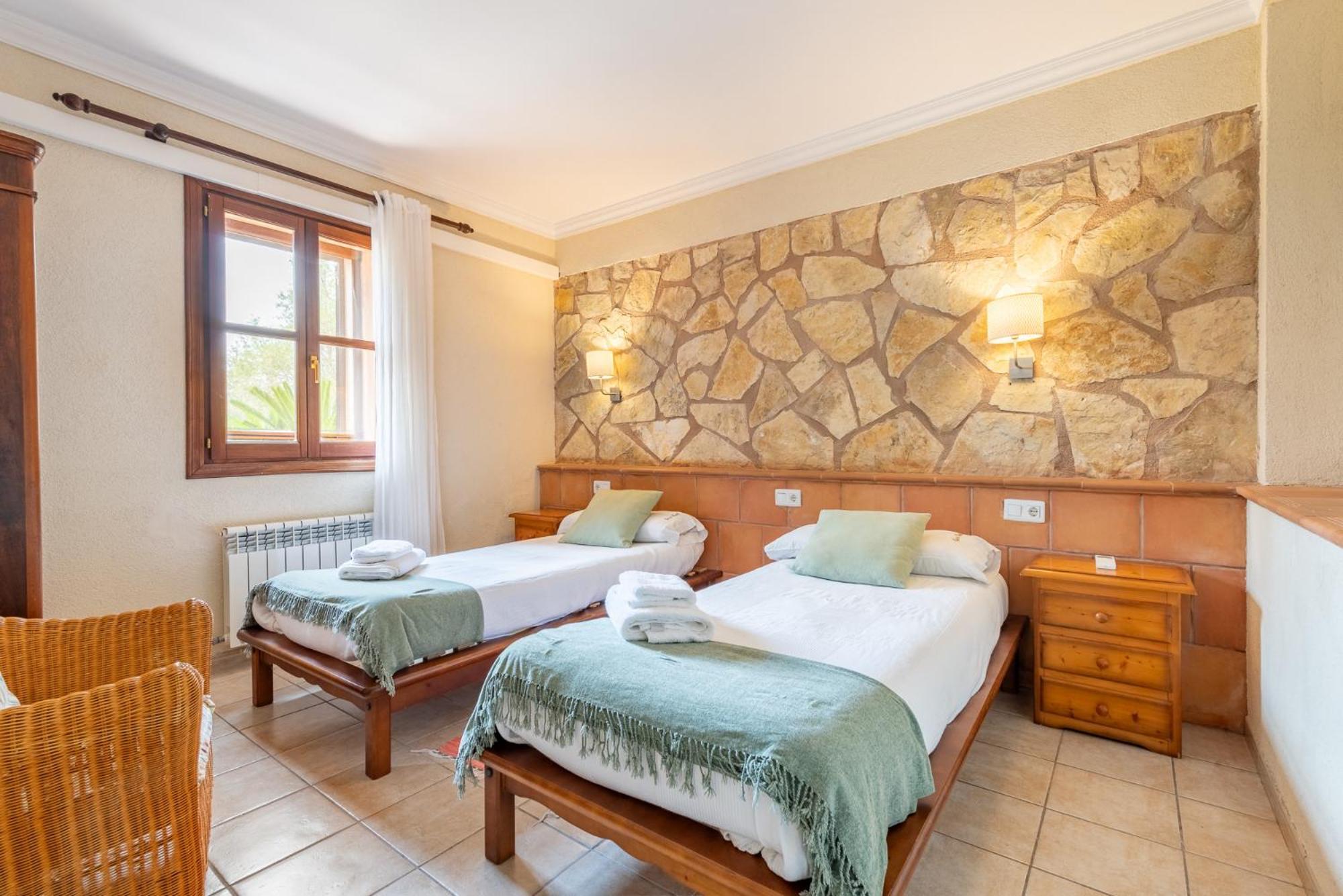 Villa Raull By Mallorca House Rent Manacor (Mallorca)