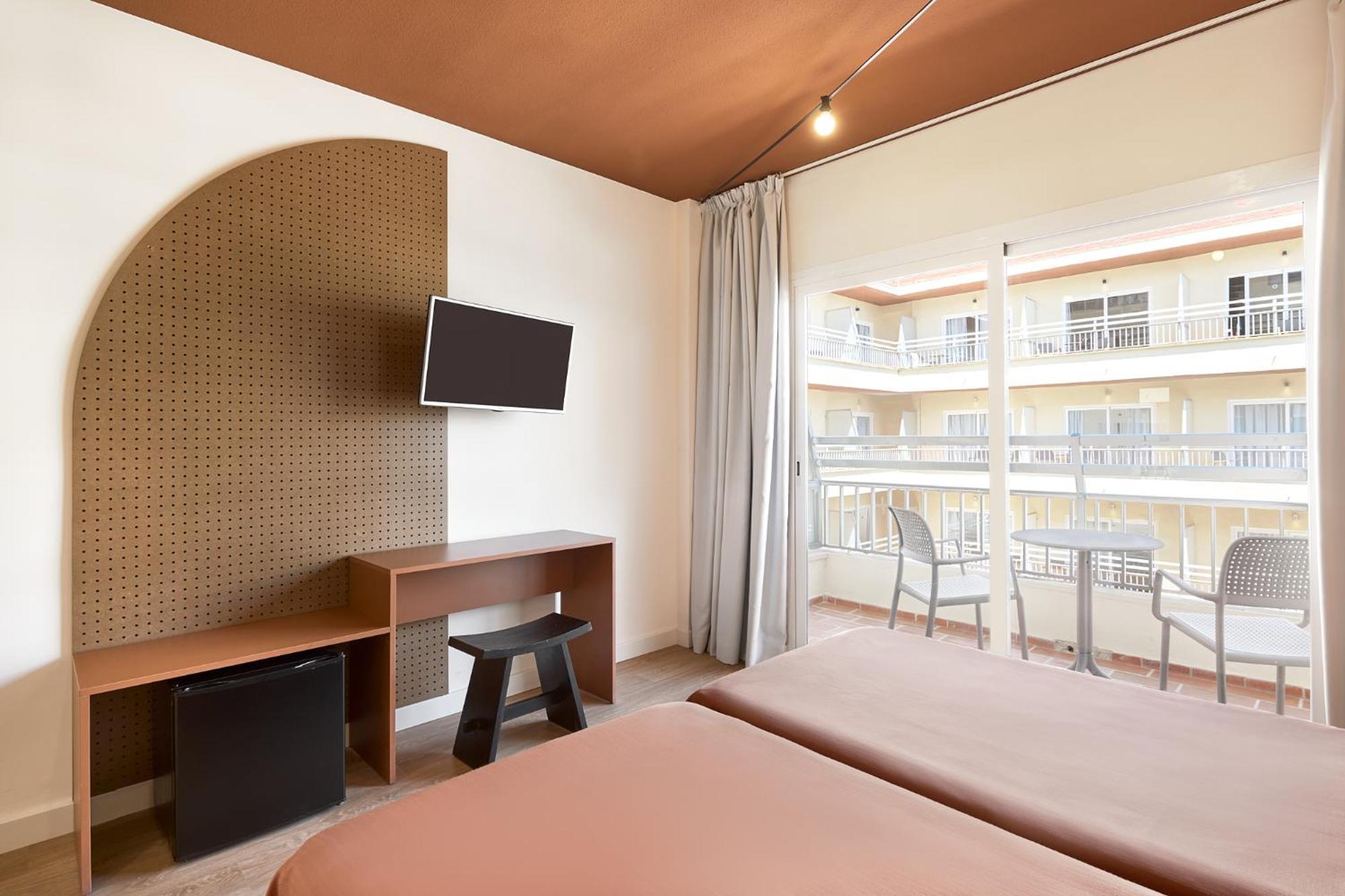 Piñero Bahia De Palma Hotel 3*
