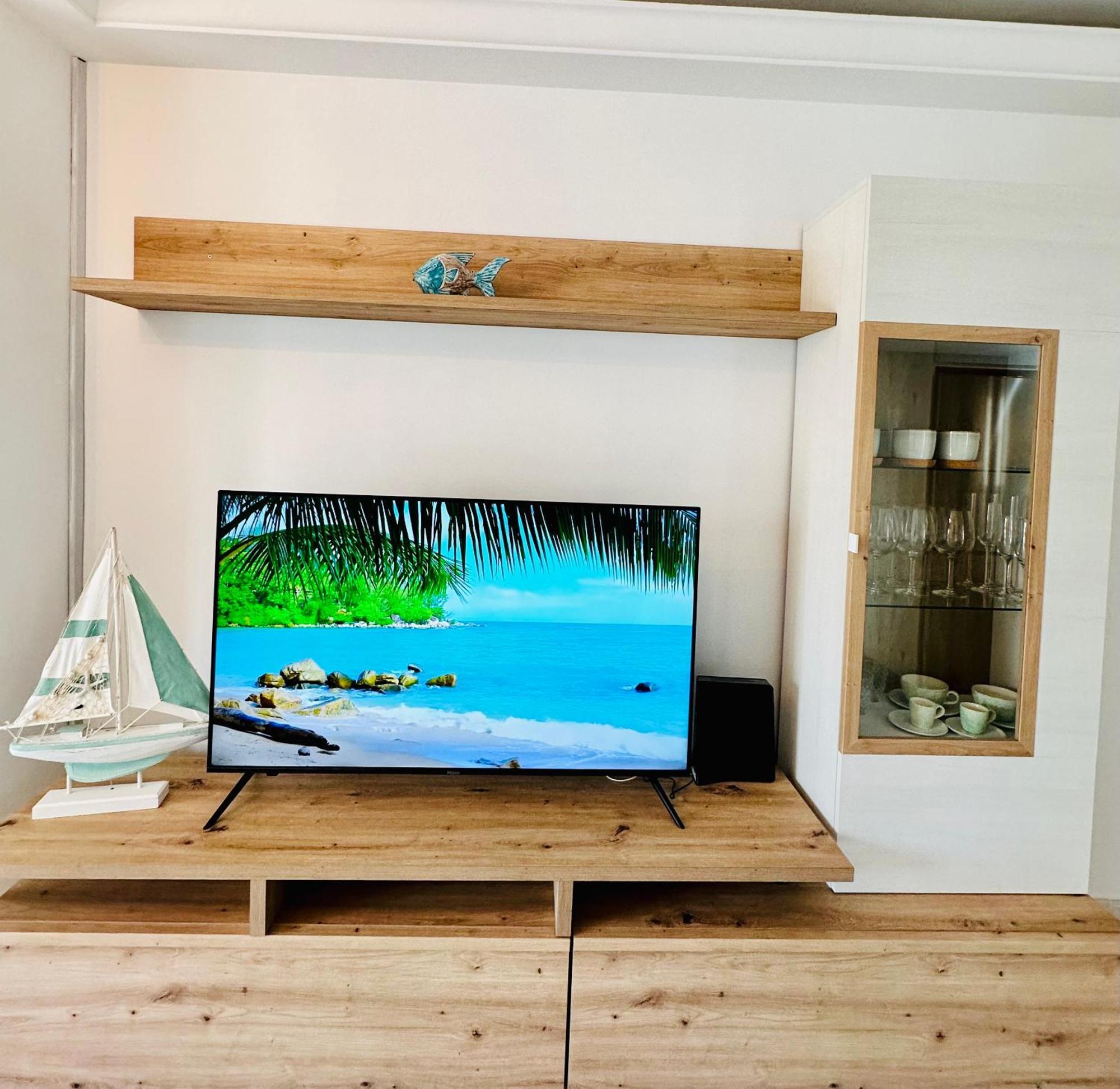 Bonito Con Piscina A 50 Metros De La Playa! Apartamento *