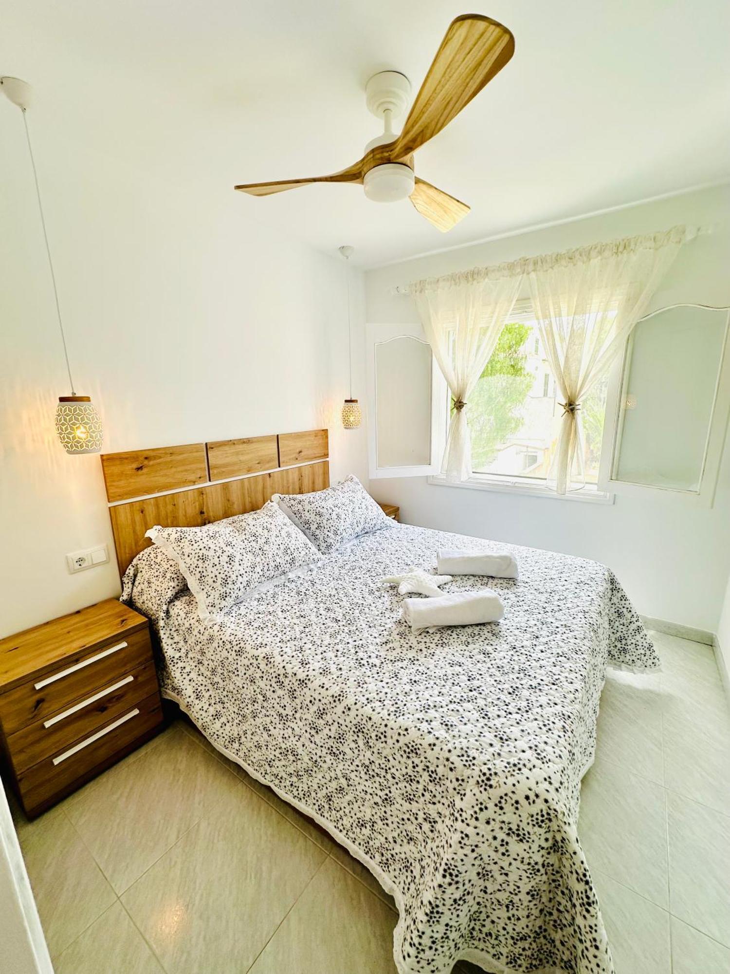 Apartamento Bonito Con Piscina A 50 Metros De La Playa! *