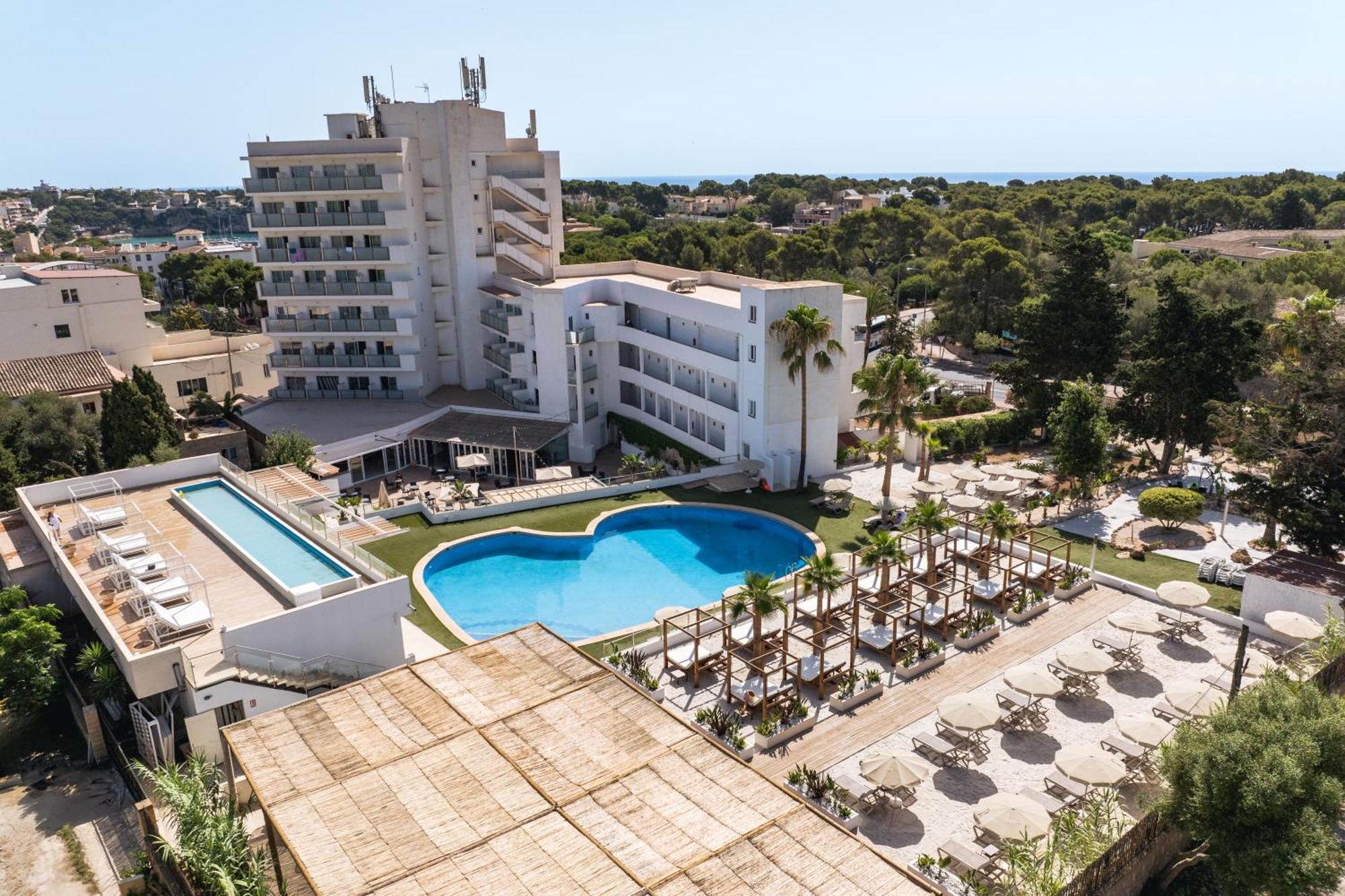 Viwo Eda Hotel 4*