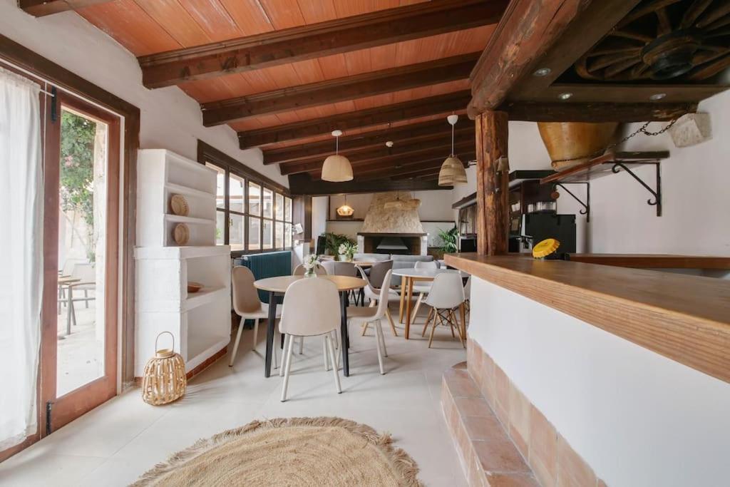 Apartamento Llorenc 1, Entspannung Pur,stilvoll,ruhig,xxl Pool