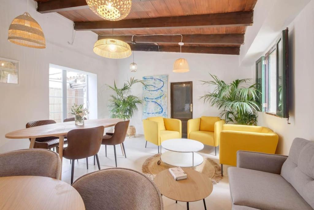Apartamento Llorenc 1, Entspannung Pur,stilvoll,ruhig,xxl Pool *