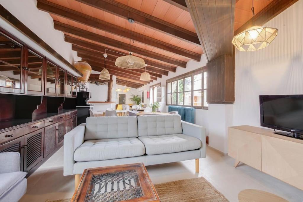 Llorenc 1, Entspannung Pur,stilvoll,ruhig,xxl Pool Manacor (Mallorca)