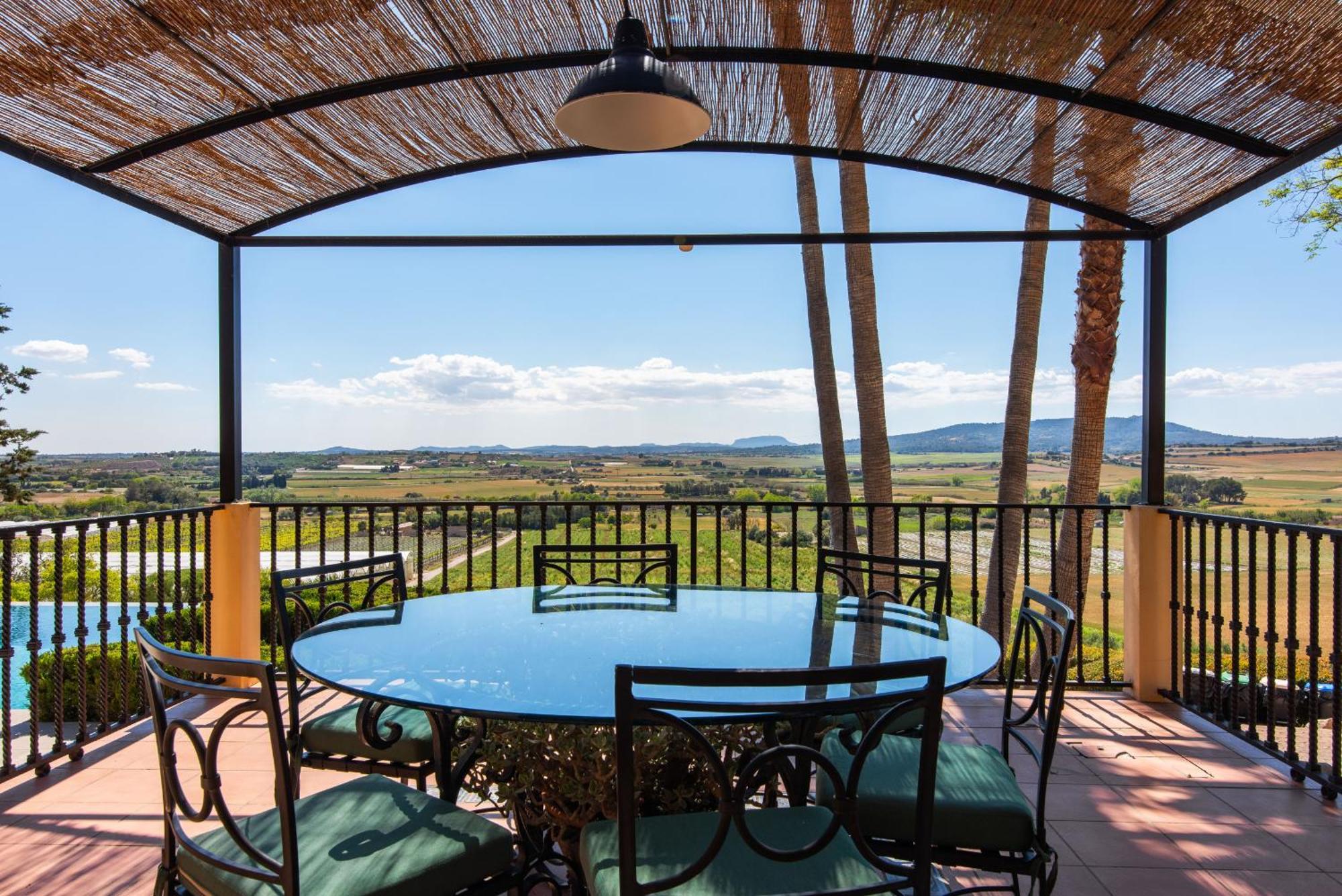 Es Bessons By Rentallorca Casa rural