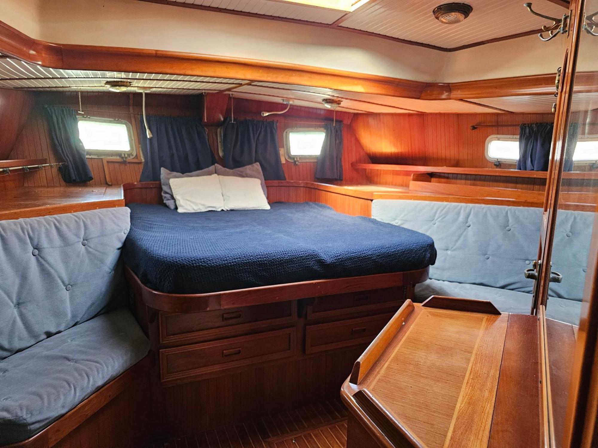 Hotel en barco Exclusivo Velero Privado 6pax Palma de Mallorca