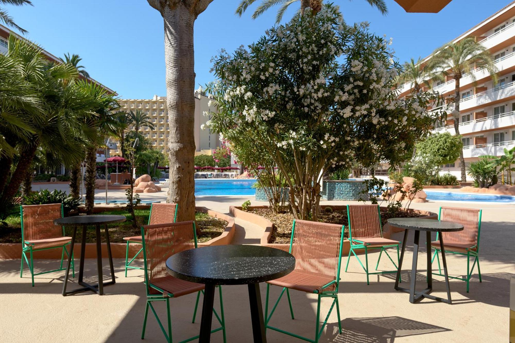 Tent Calvia 3*