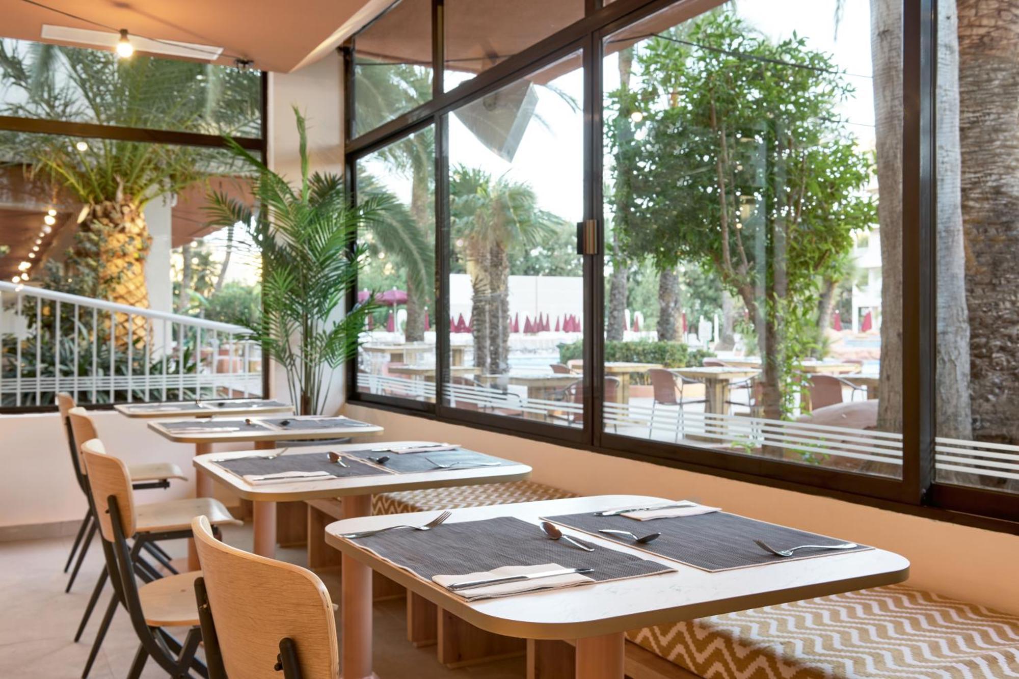 Tent Calvia Hotel