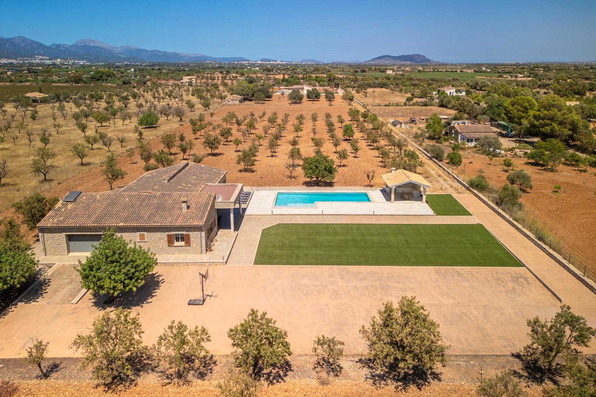 Villa Mireia 2002 With Pool And Garden By Bebreeze Mallorca
