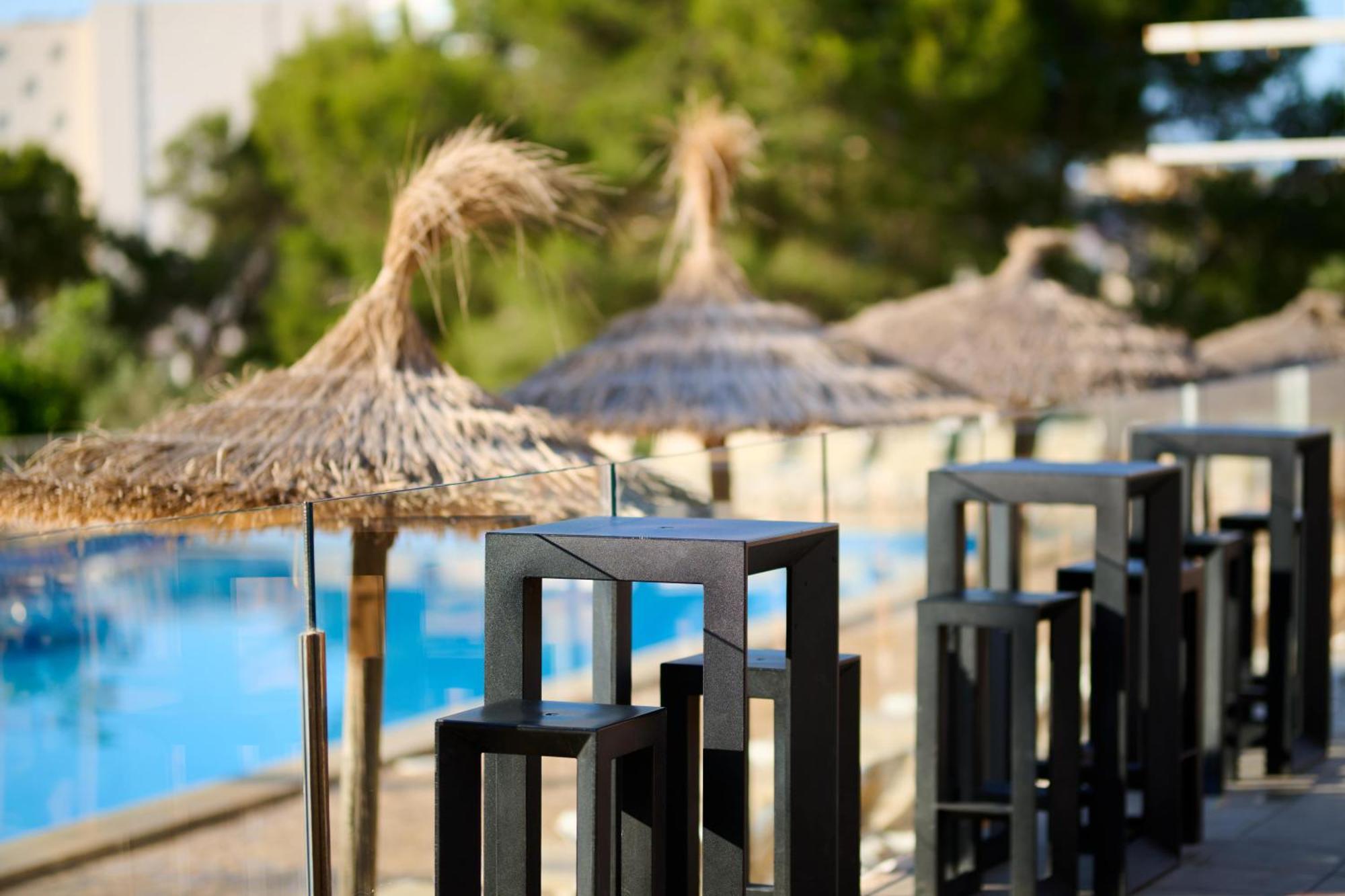 Aluasun Cala Antena Resort