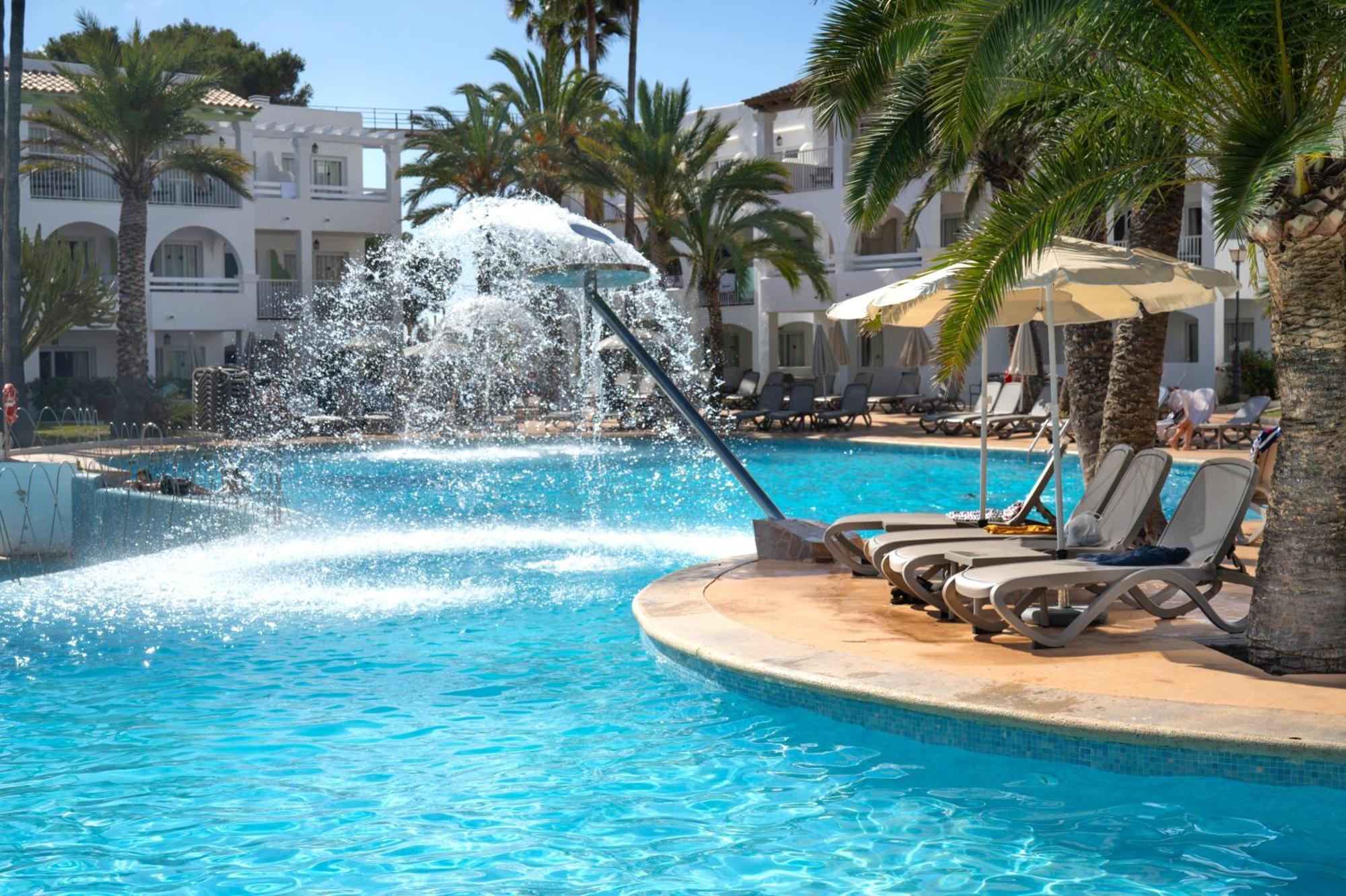 Calimera Fido Gardens 4*