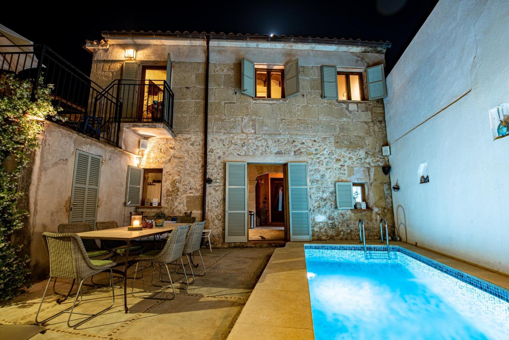 Townhouse Albuqassim By Homevillas360 * Pollensa