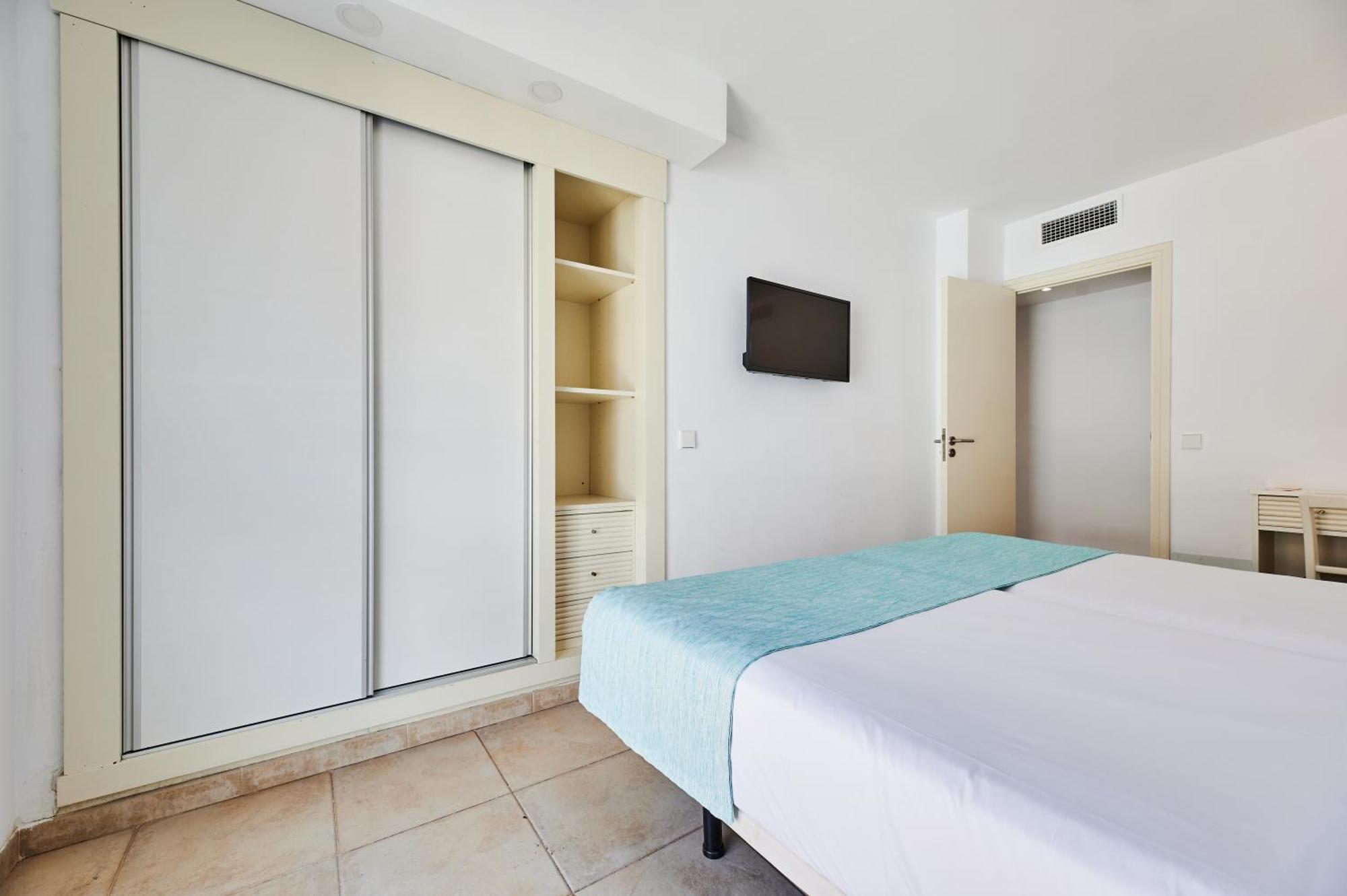 Aluasun Continental Park & 4* Playa de Muro (Mallorca)
