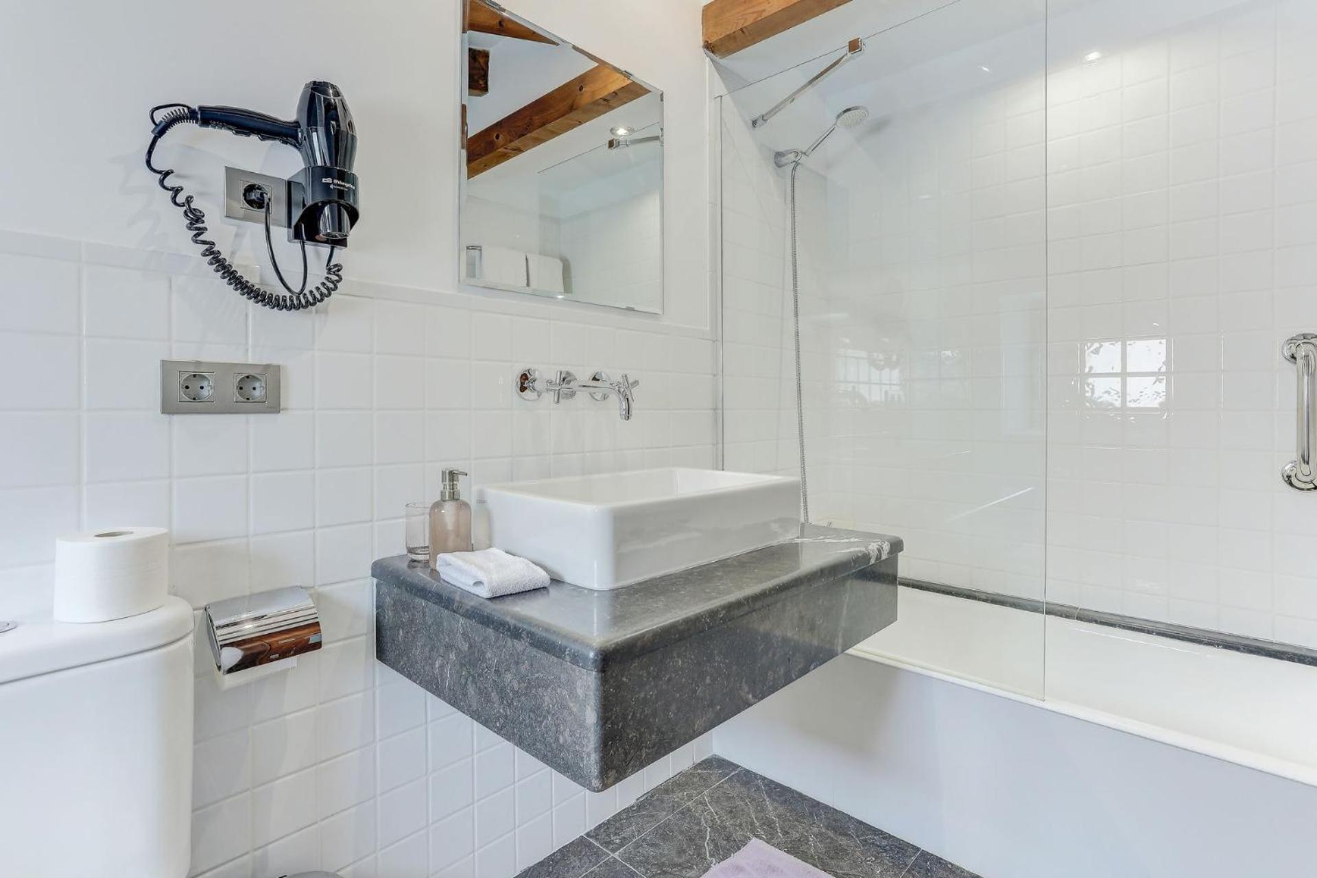 Bed and breakfast Desbrull 3*