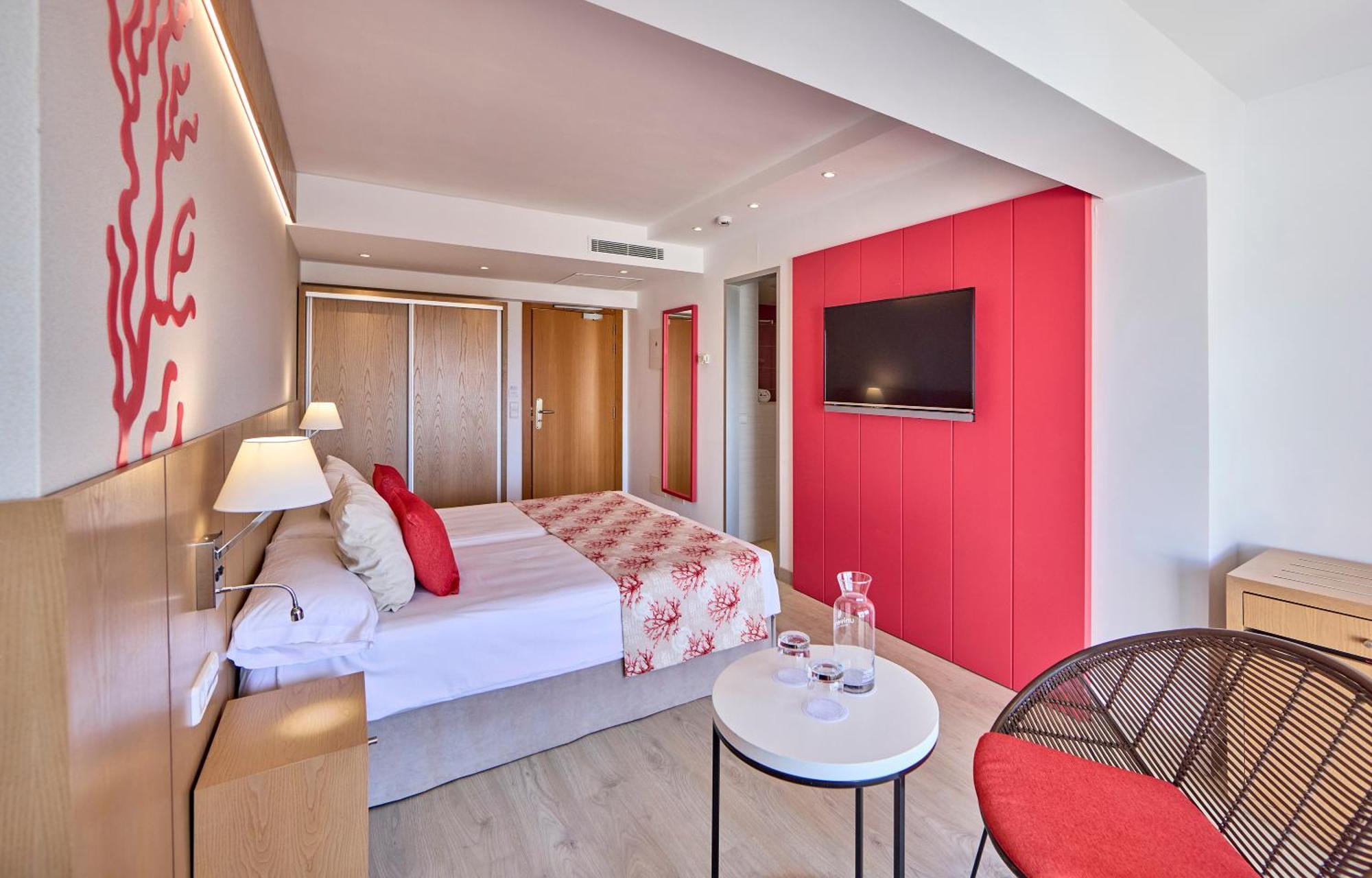 Hotel Universal Perla